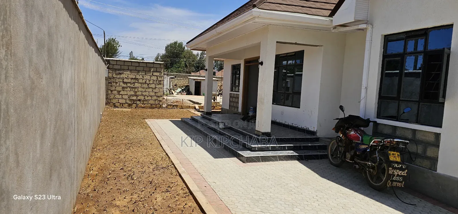 3bdrm Bungalow in Blossom, Elgon View for sale in Elgon View