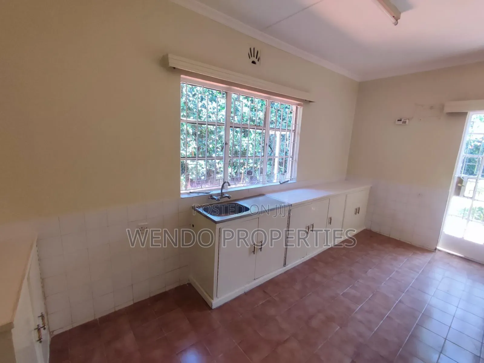 3bdrm Bungalow in Karen for rent in Karen