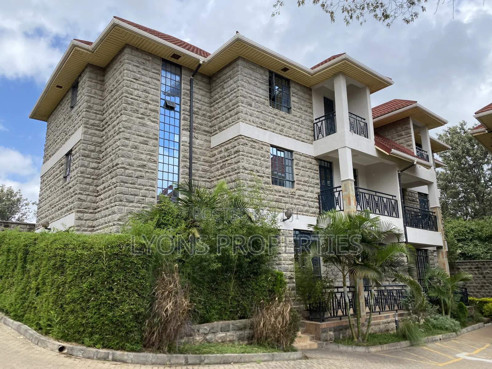 4bdrm Villa in Gataka for sale in Gataka
