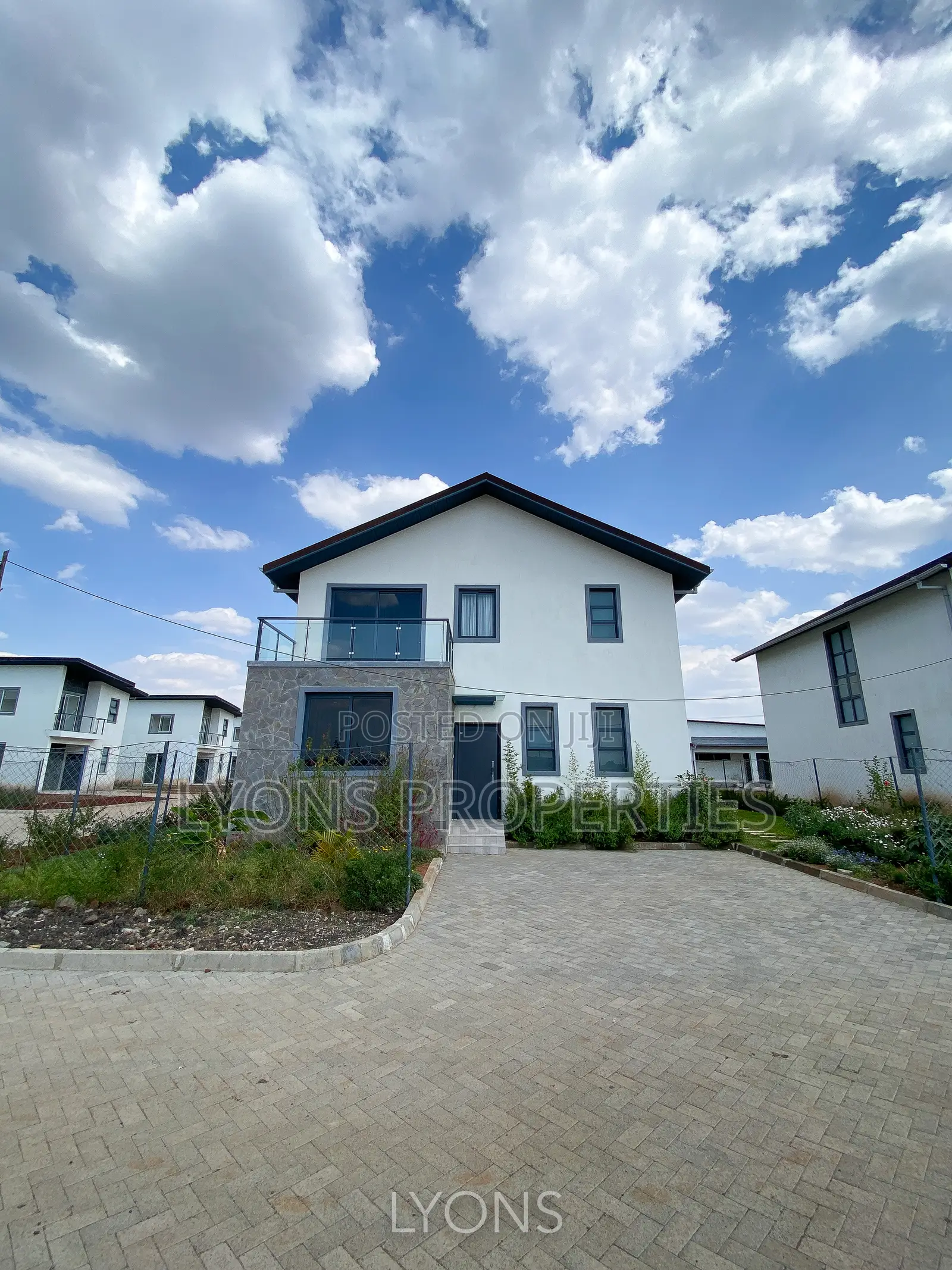 4bdrm Townhouse / Terrace in Ole Kasasi for rent in Ole Kasasi