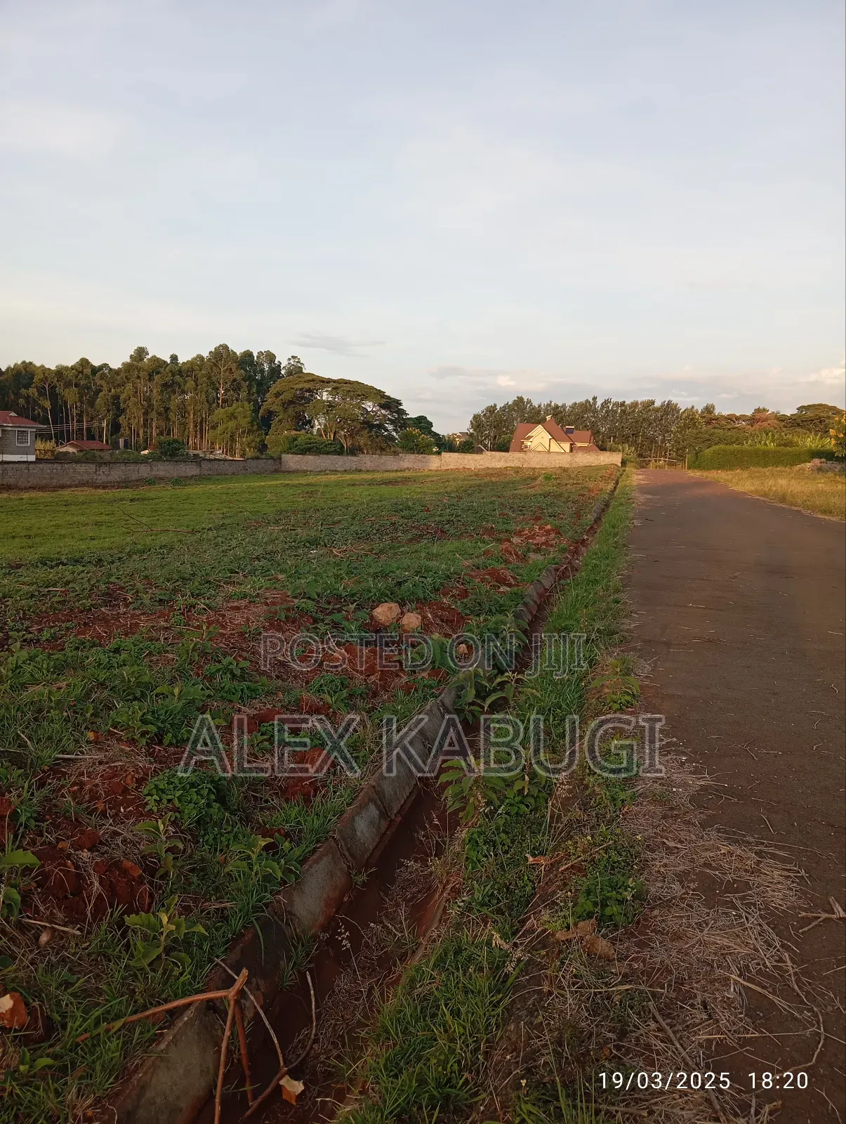 1 Acre Land Garden Estate in Ridgeways