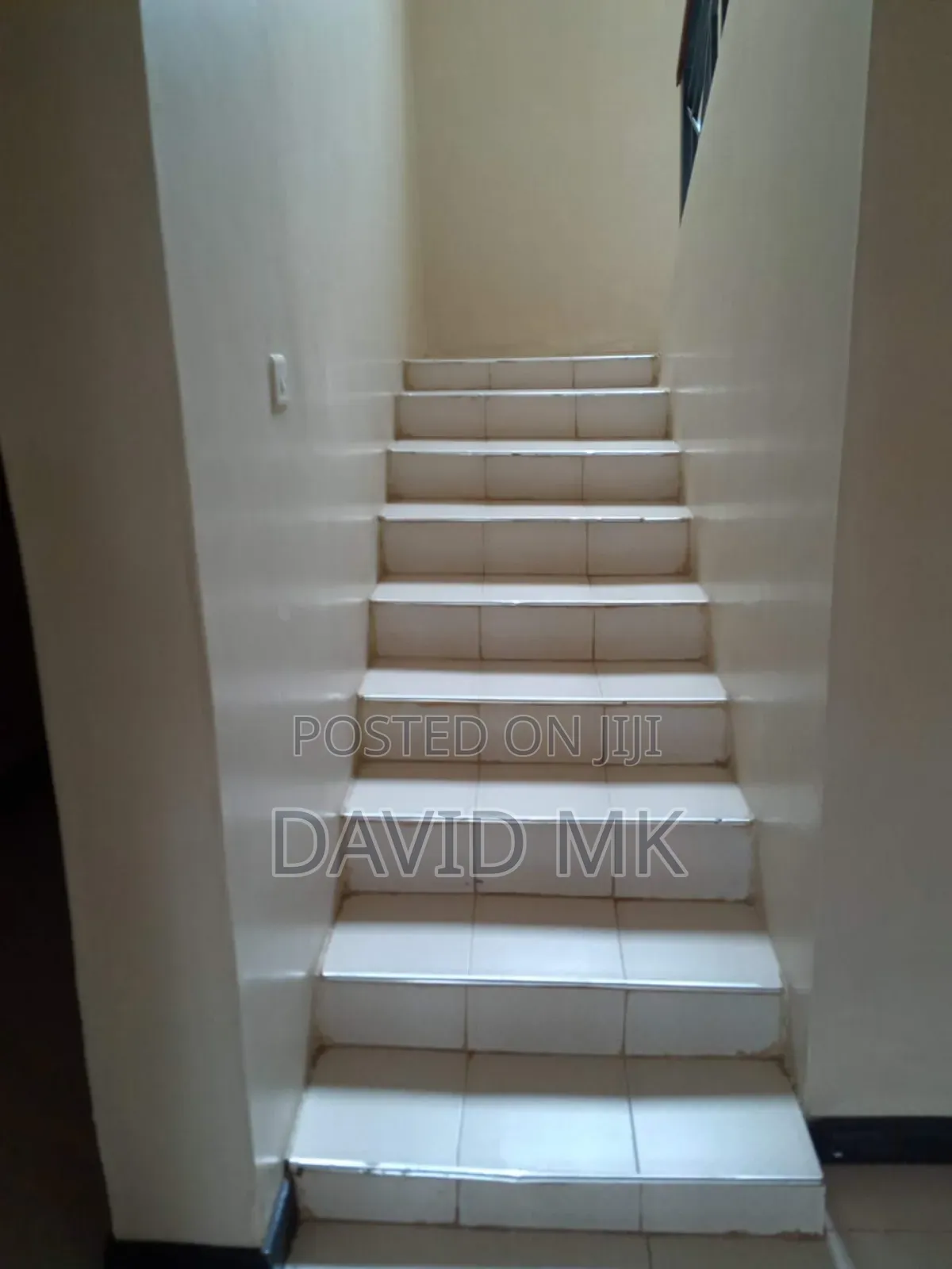 4bdrm Maisonette in Membley for sale in Membley Estate