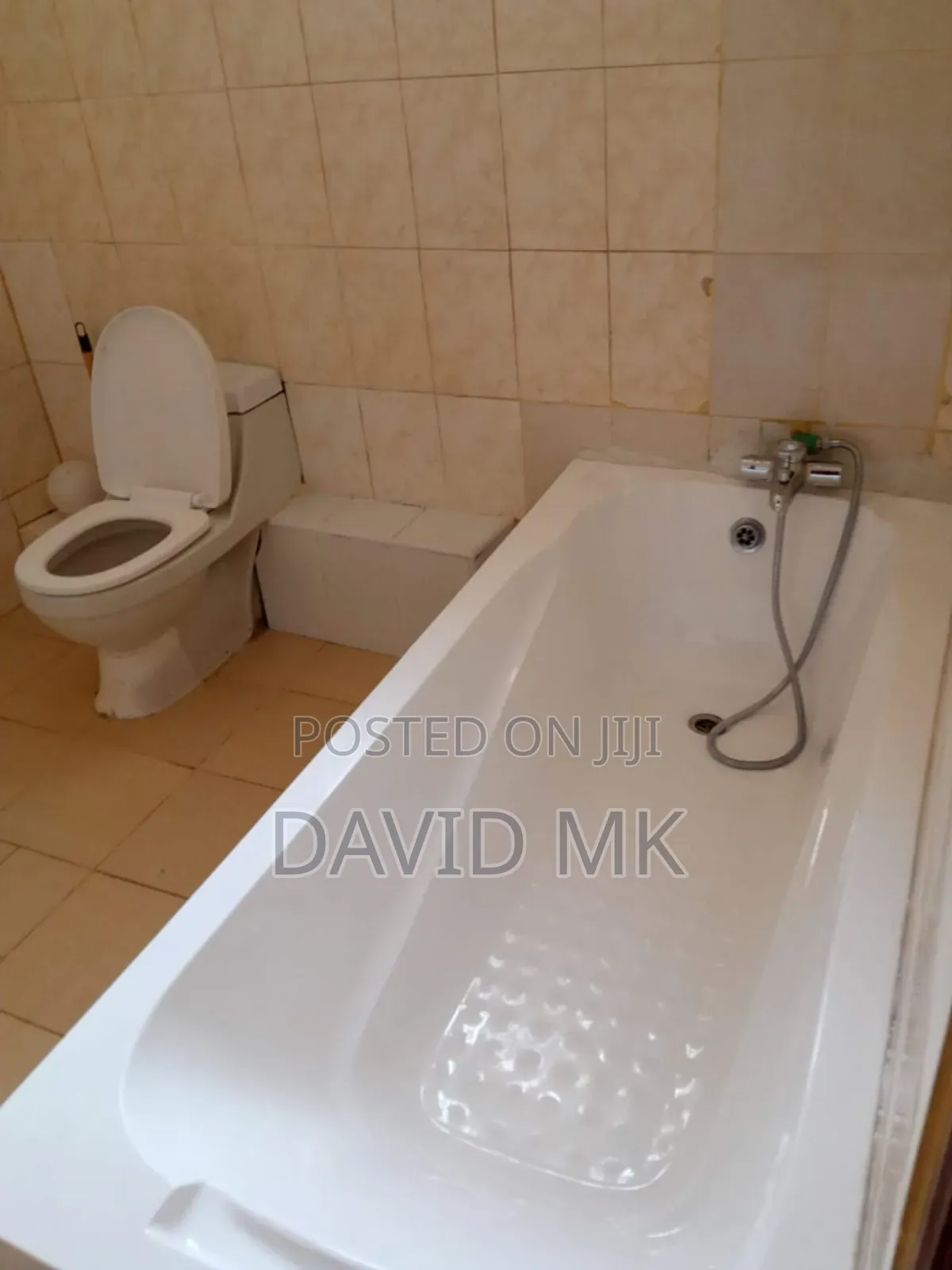 4bdrm Maisonette in Membley for sale in Membley Estate