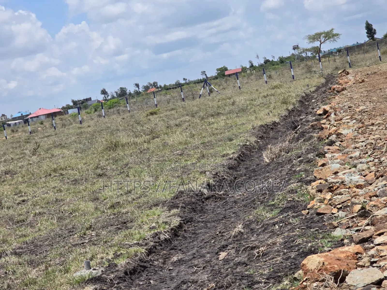 Thika-Road Plots for Sale Under a Million ^Sk in Kamakis