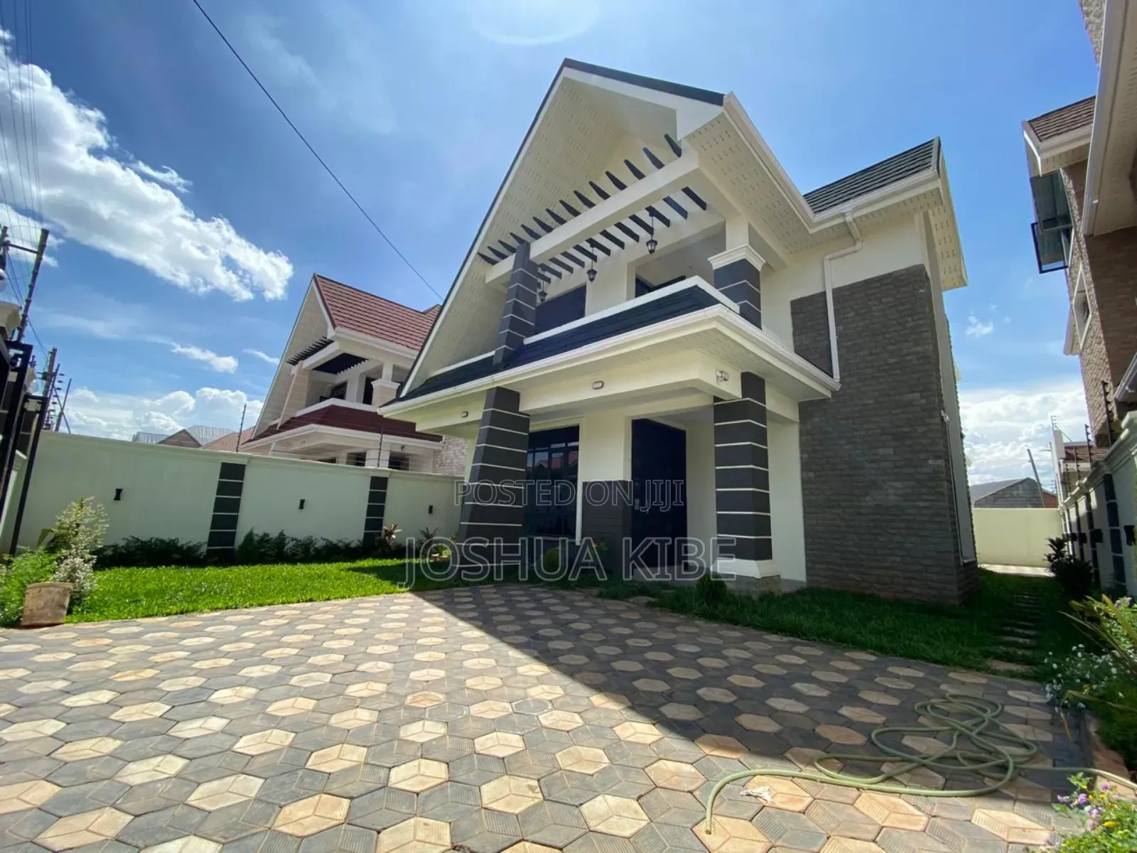 4bdrm Maisonette in Membly Estate for sale in Membley Estate