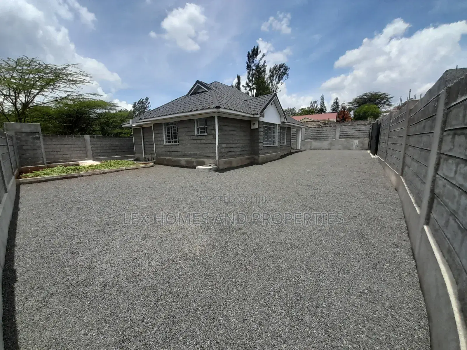 3bdrm Bungalow in Rimpa for sale in Rimpa