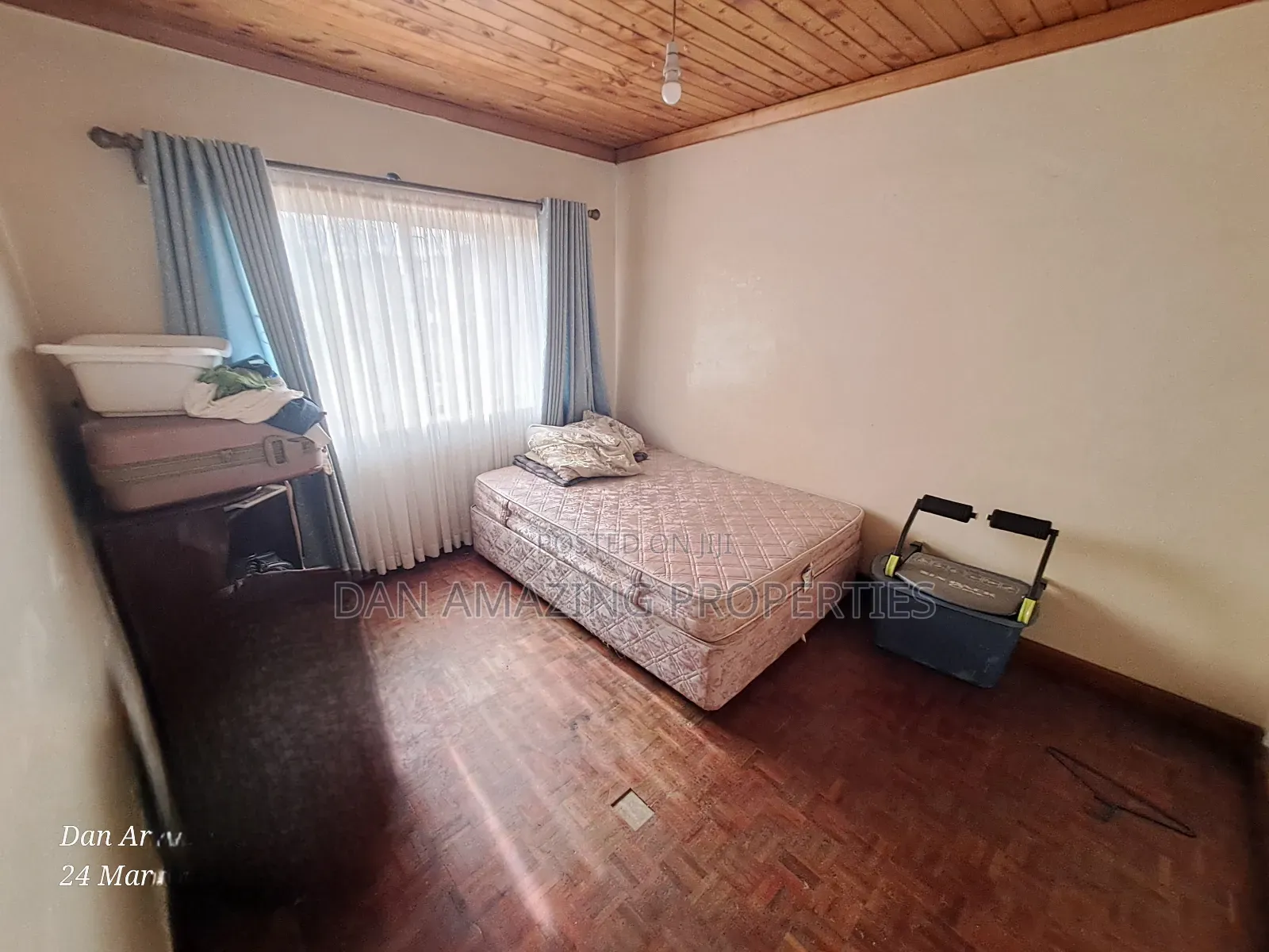5bdrm Townhouse/Terrace in Golden Estate, South B for sale in South B