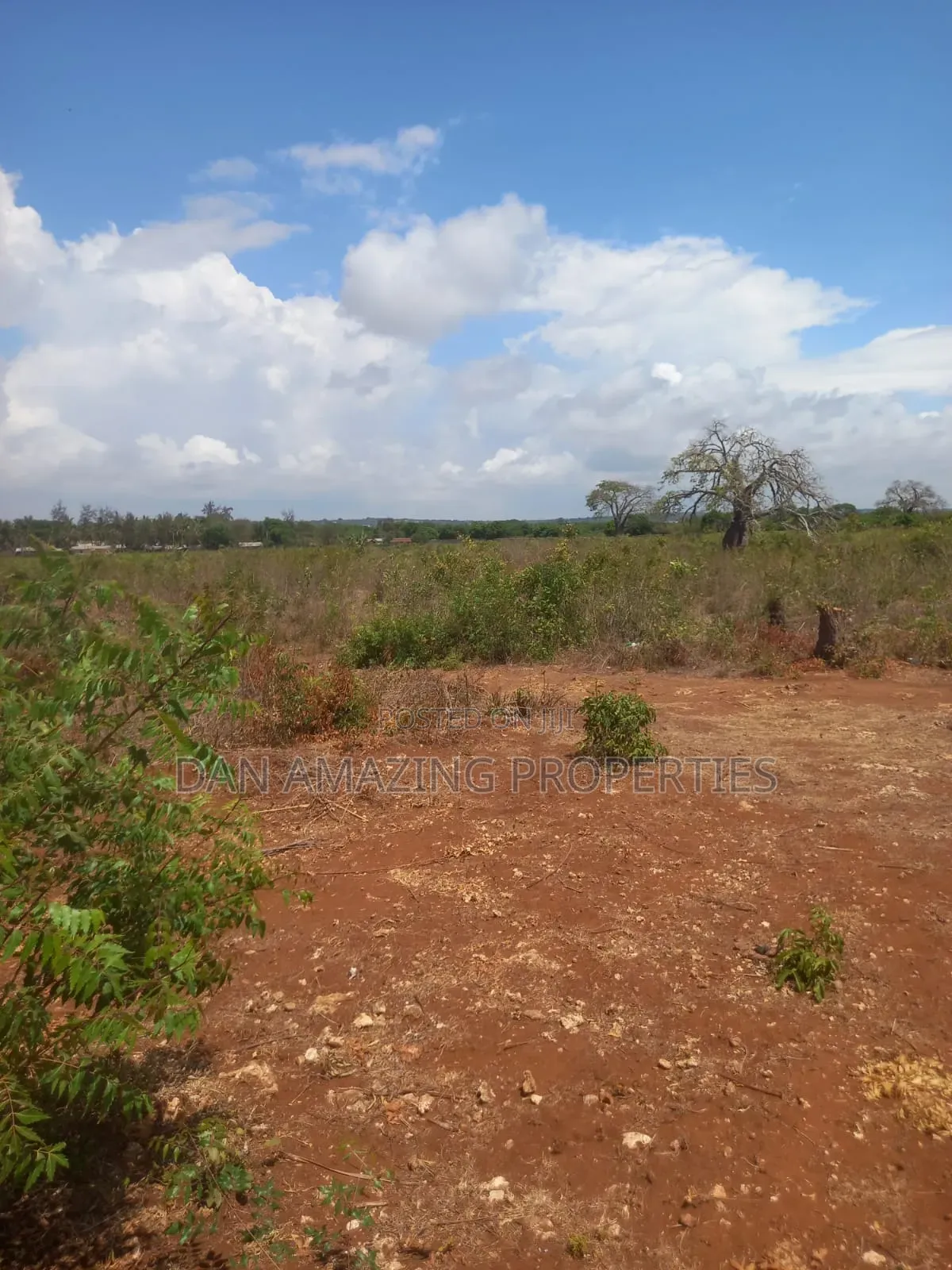 1 Acre in Msa Vipingo for Sale Touching Two Service Road in Vipingo