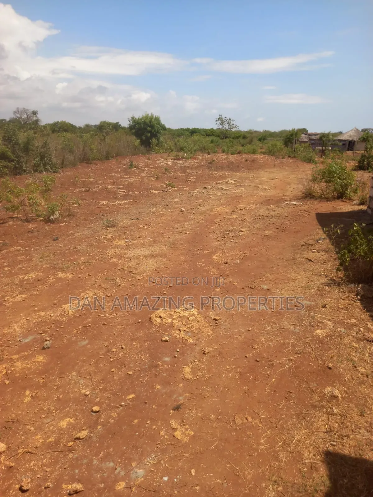1/4 Acre Msa Vipingo for Sale Touching 2 Service Roads in Vipingo