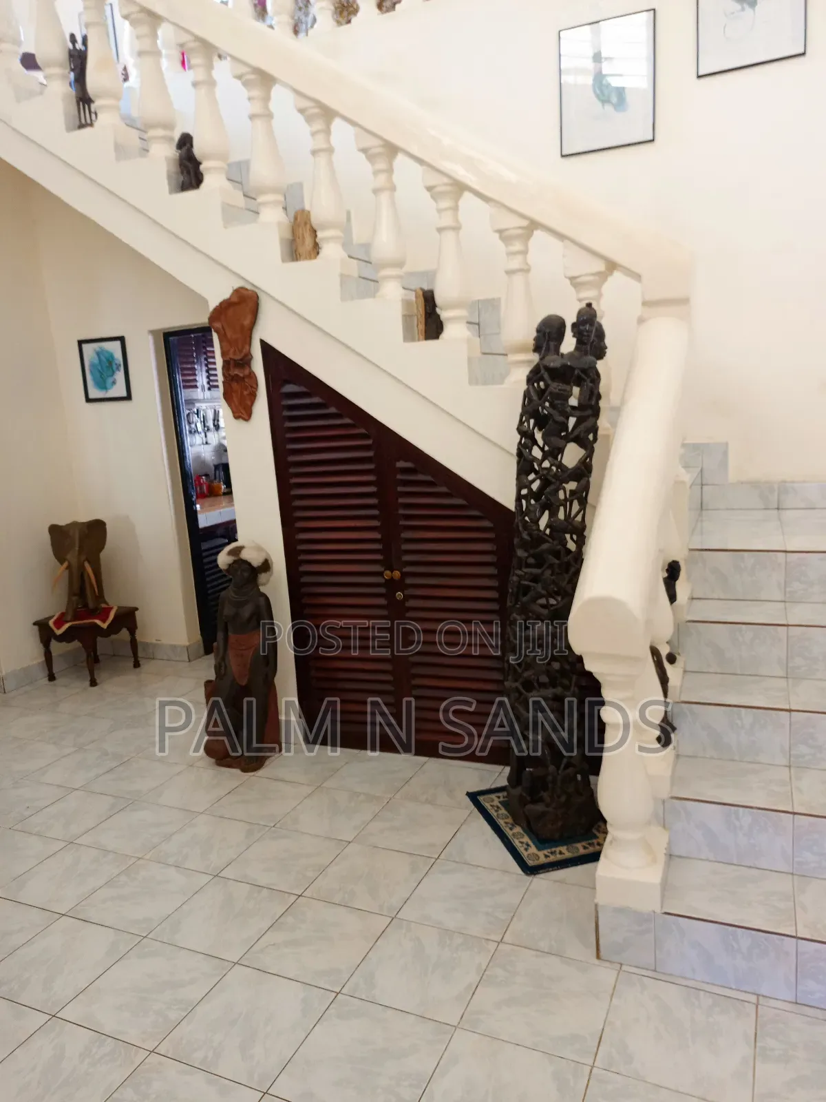 3bdrm Mansion in Galu, Beach Road, Ukunda for sale in Ukunda