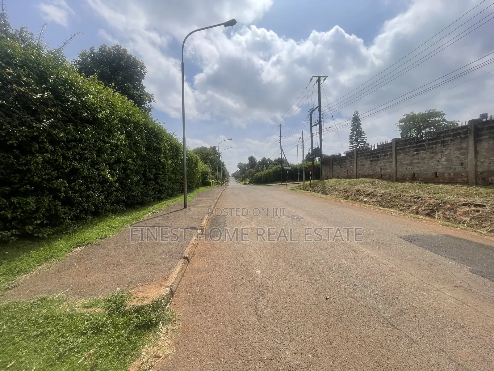 Half Acre Plot in Kitisuru