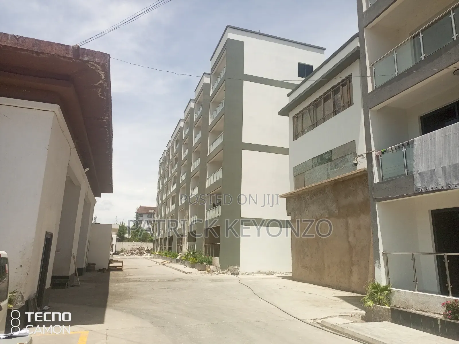 2bdrm Apartment in New Rise Gardens, Gateway Mall Area for sale in Gateway Mall Area