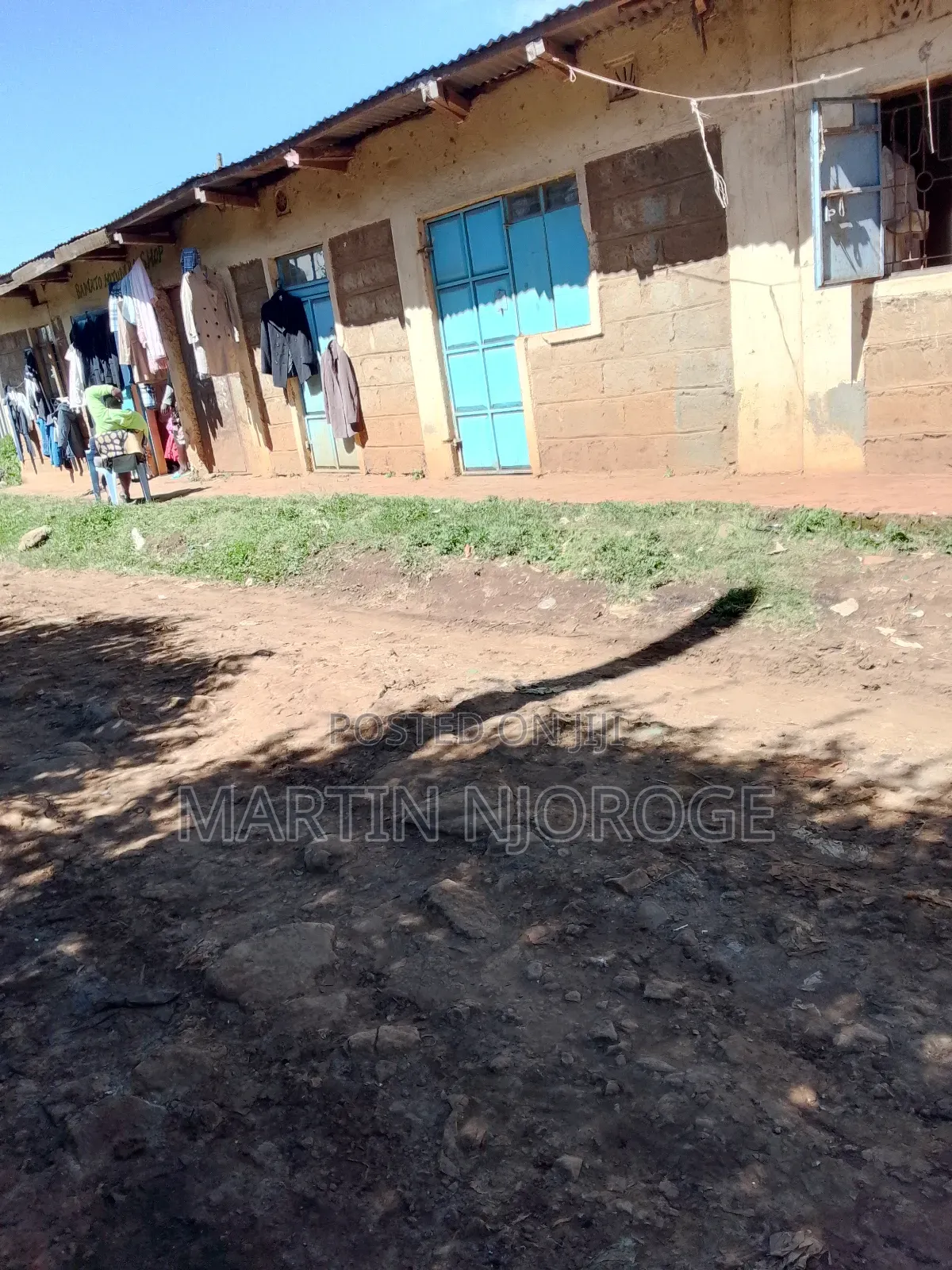 Commercial Building Uplands in Lari/Kirenga