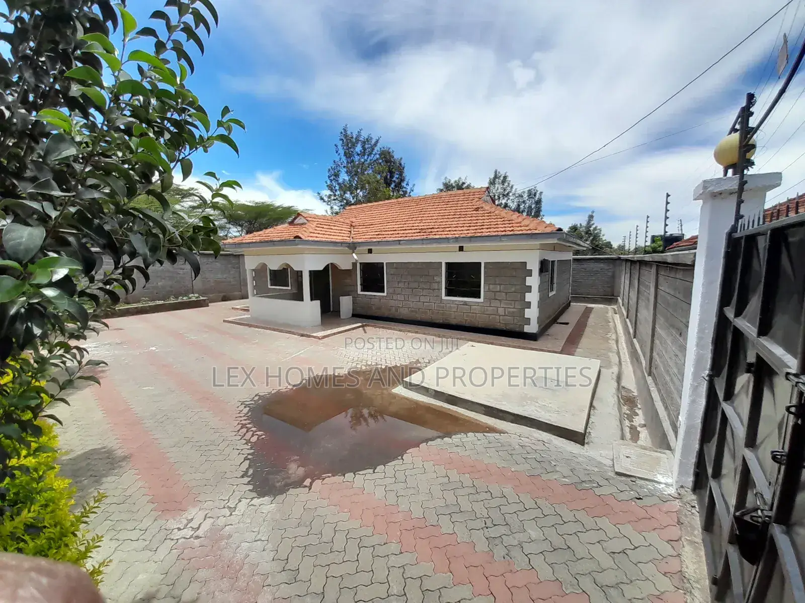3bdrm Bungalow in Rimpa for sale in Rimpa