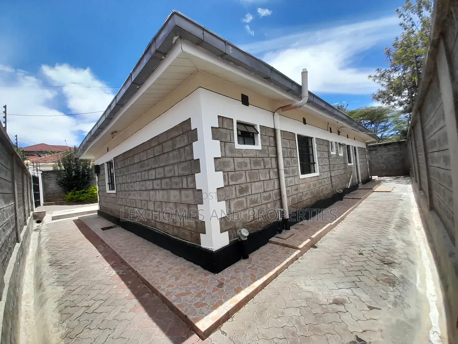 3bdrm Bungalow in Rimpa for sale in Rimpa