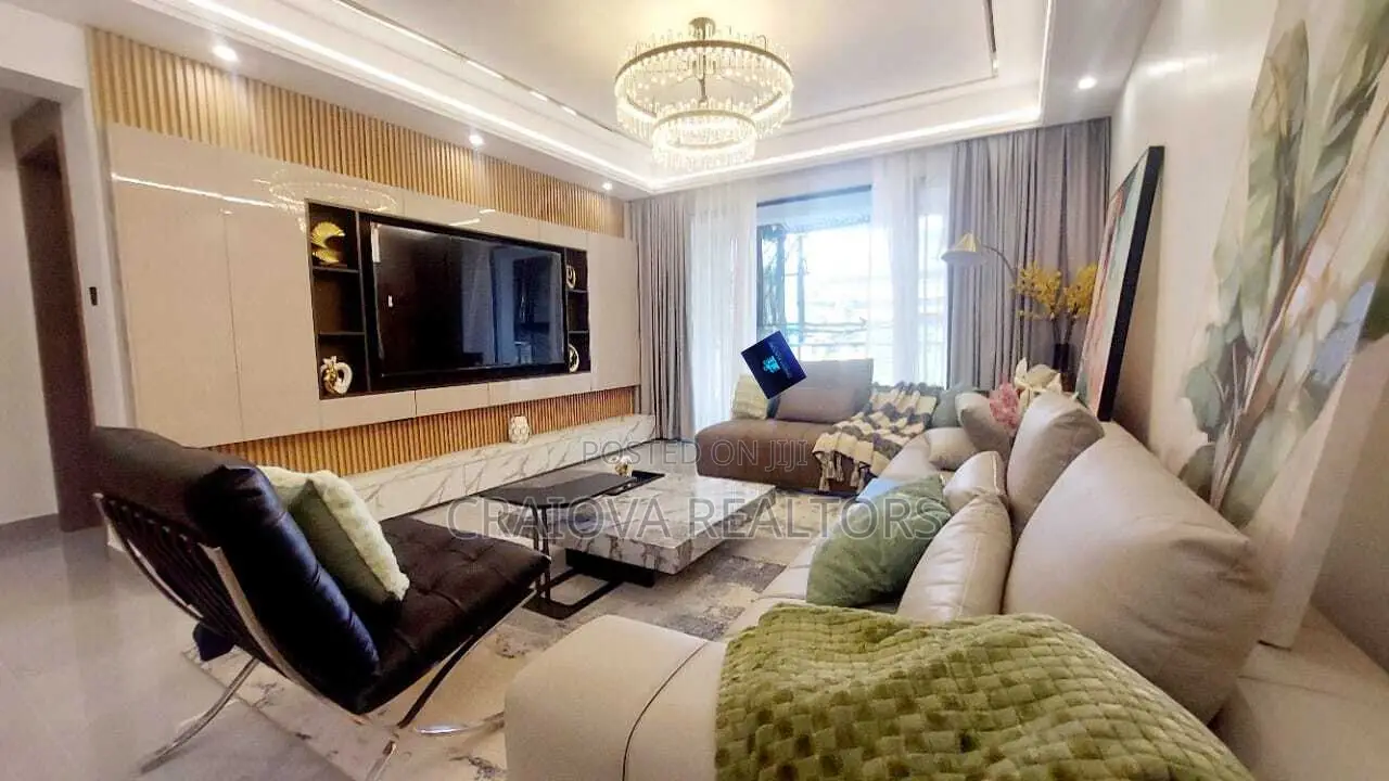 3bdrm Apartment in Lavington for sale in Lavington