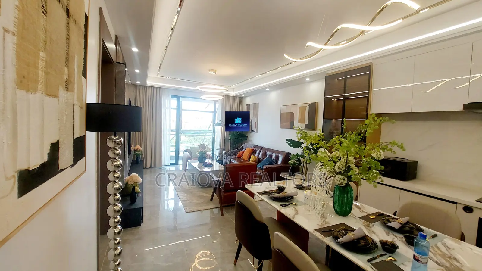2bdrm Apartment in Lavington for sale in Lavington