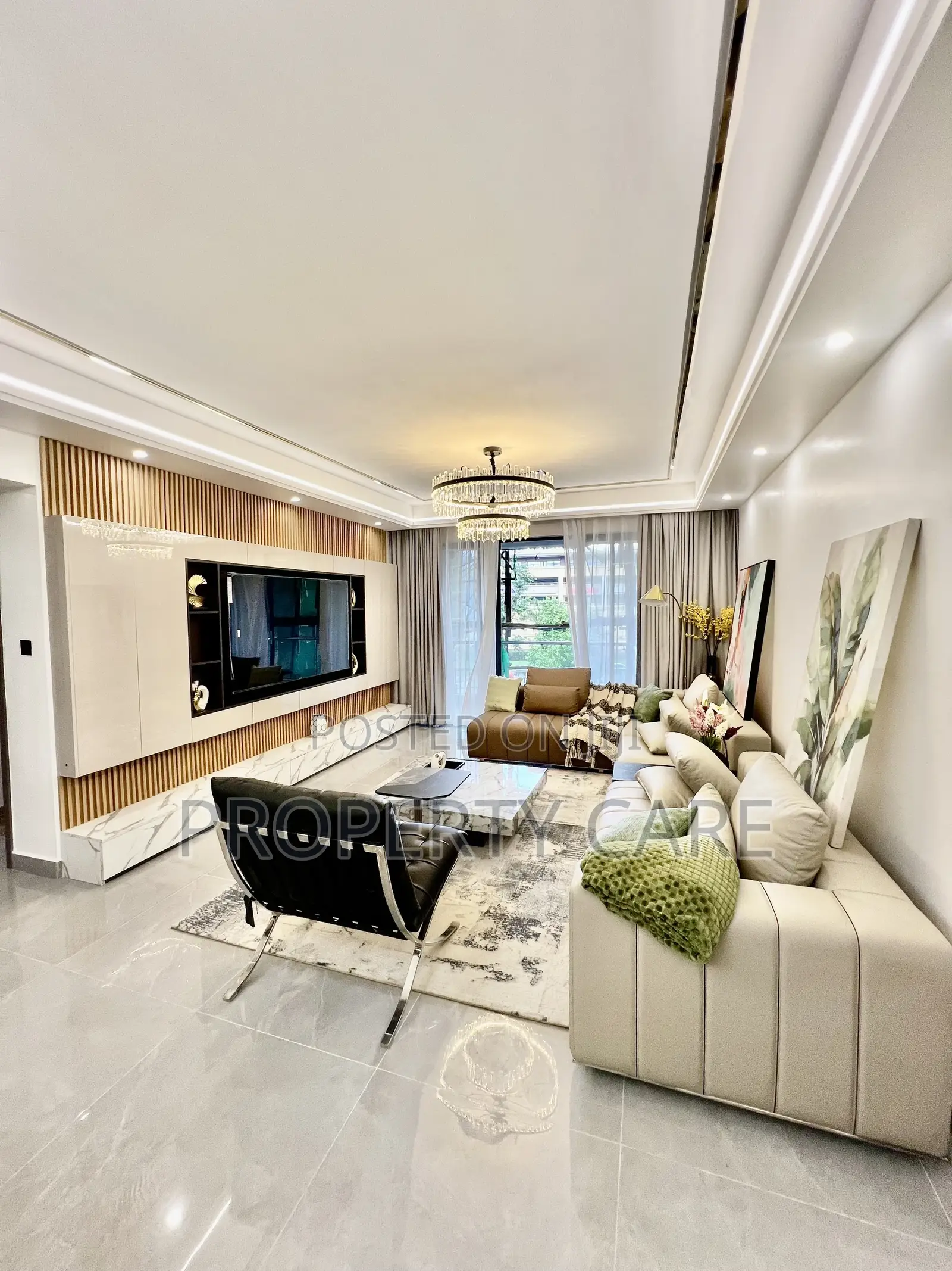 3bdrm Apartment in Lavington for sale in Lavington