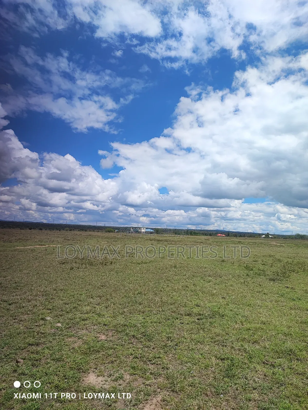 15 Acres Isinya Konza Road in Kitengela