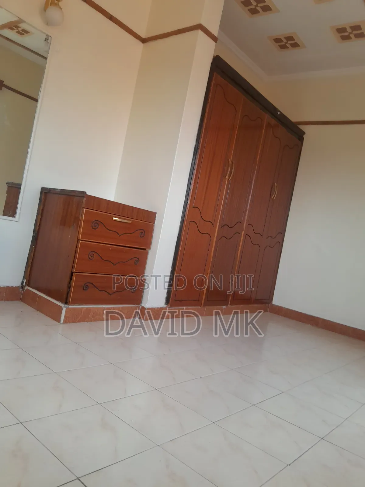 4bdrm Maisonette in Membley for rent in Membley Estate