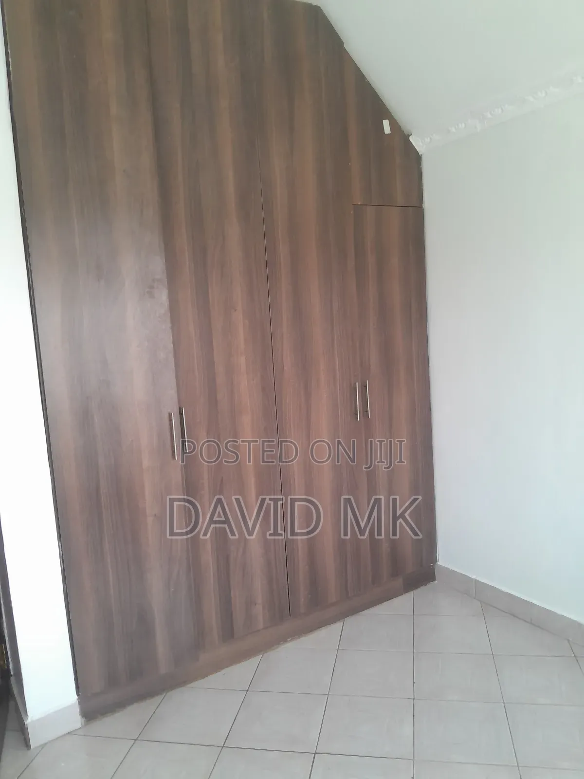 4bdrm Maisonette in Membley for rent in Membley Estate