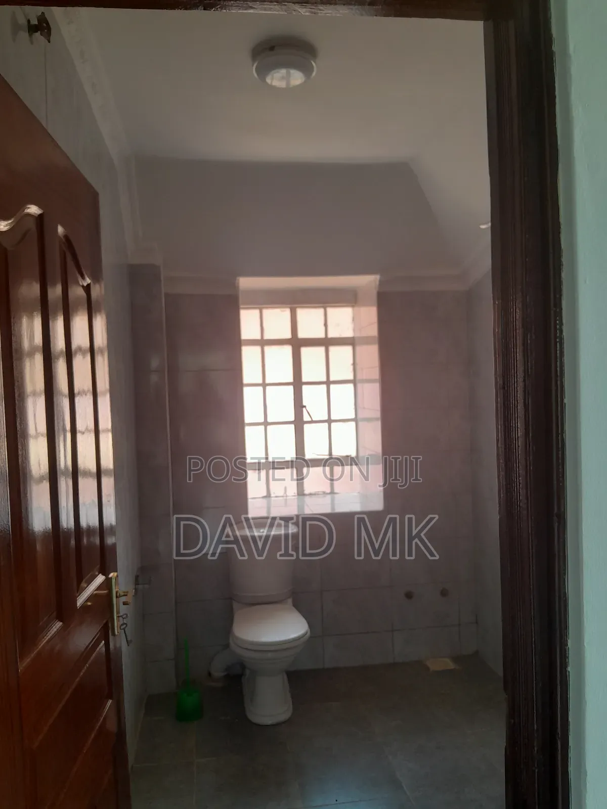 4bdrm Maisonette in Membley for rent in Membley Estate