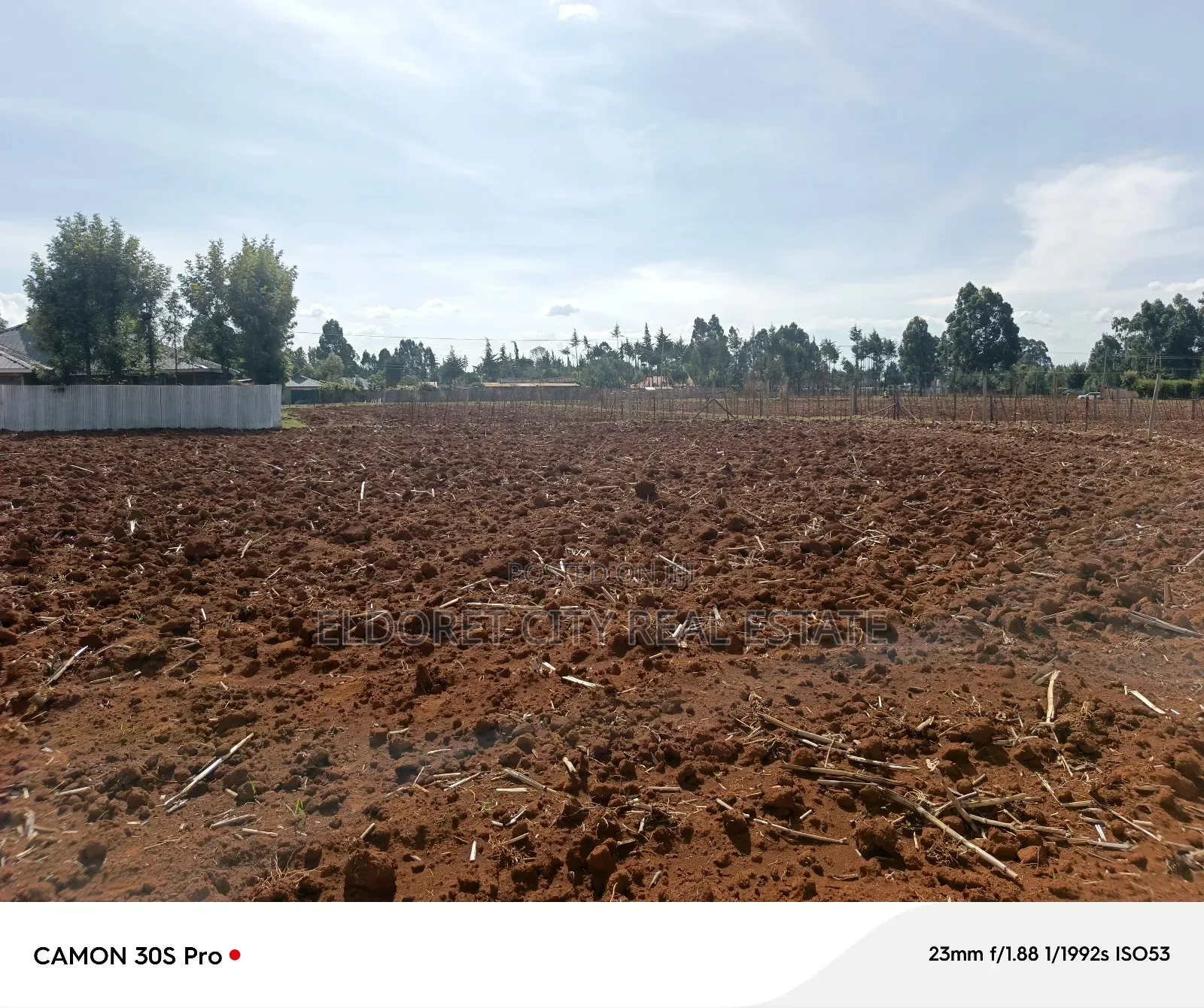1/2 Acre Kiplombe Touching Tarmac With Title in Kapsuswa