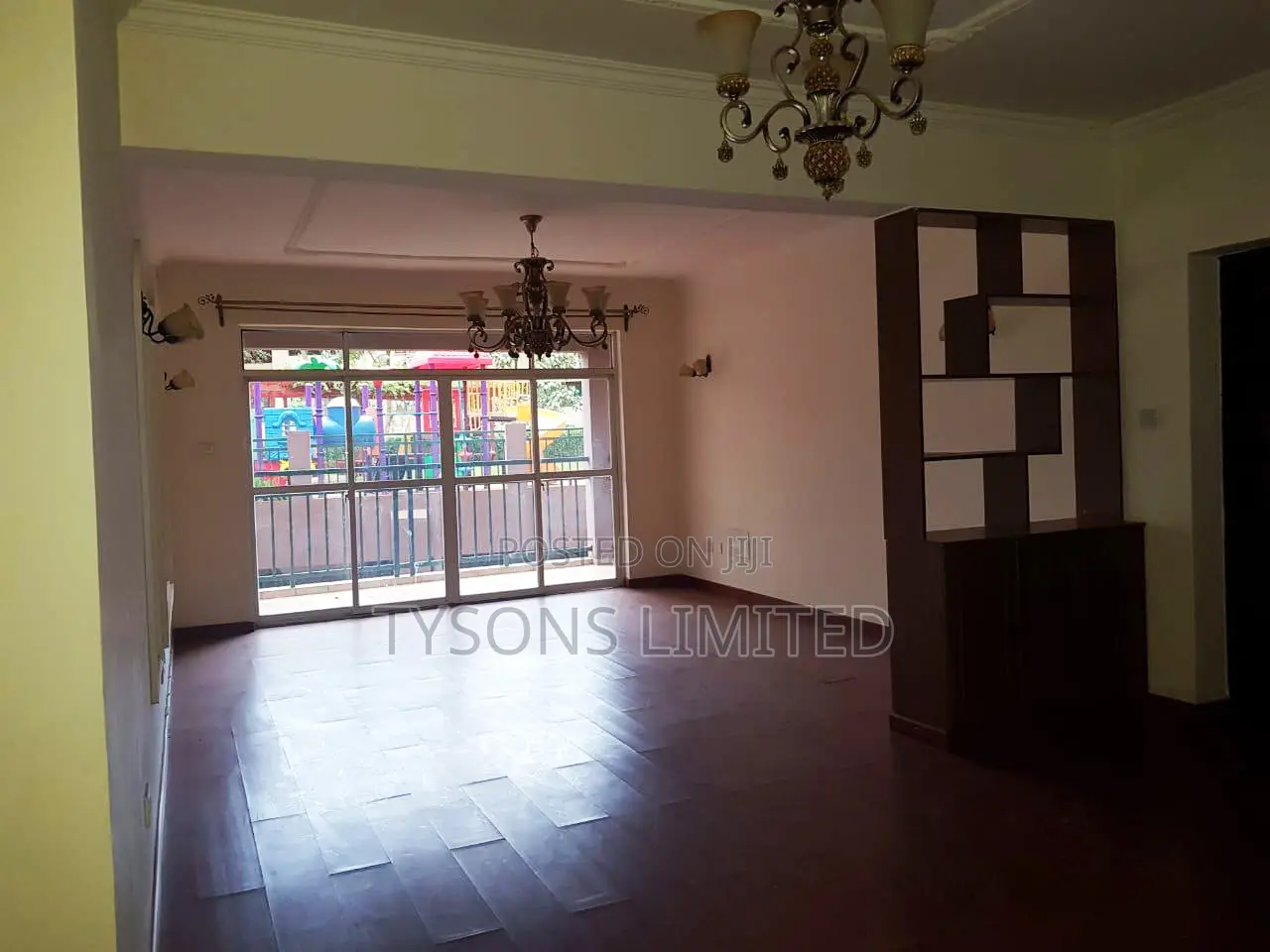 3bdrm Apartment in Lavington, Muthangari for sale in Muthangari