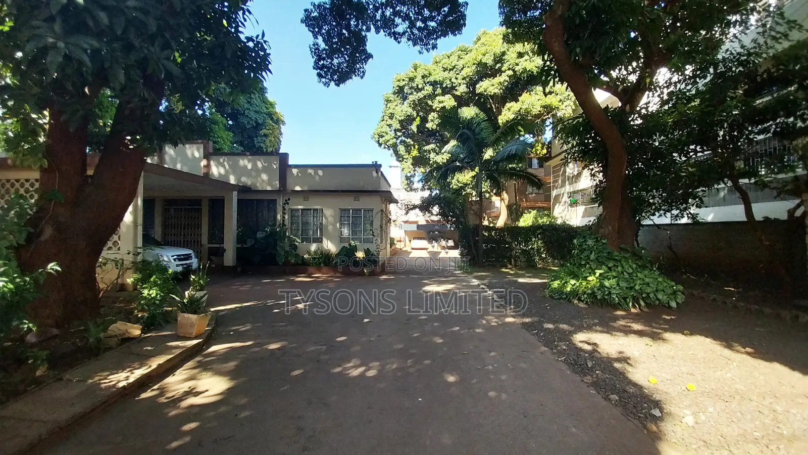 Plot for Sale in Westlands in Raphta Road Area