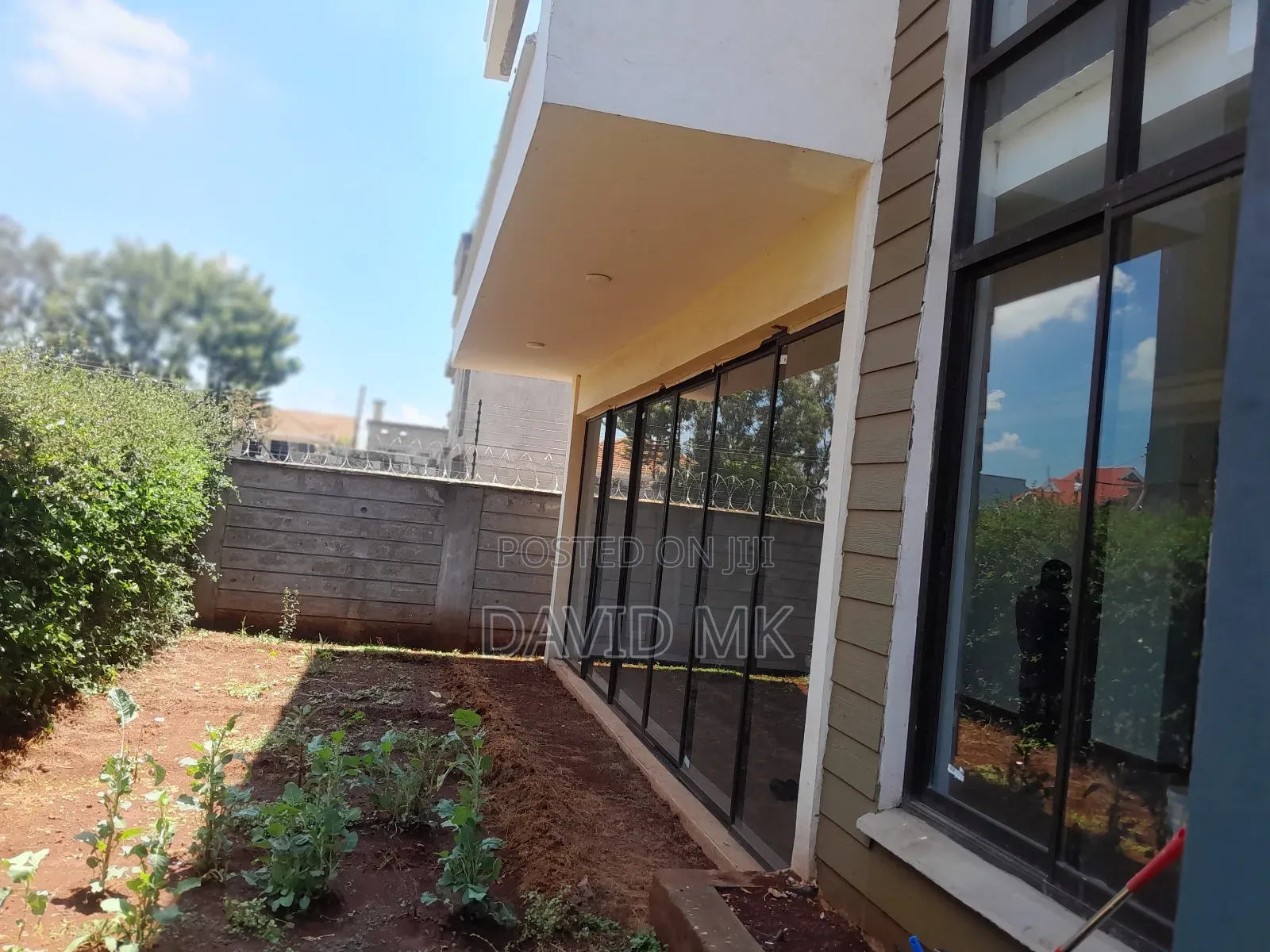 4bdrm Maisonette in Eastern By-Pass, Membley Estate for rent in Membley Estate