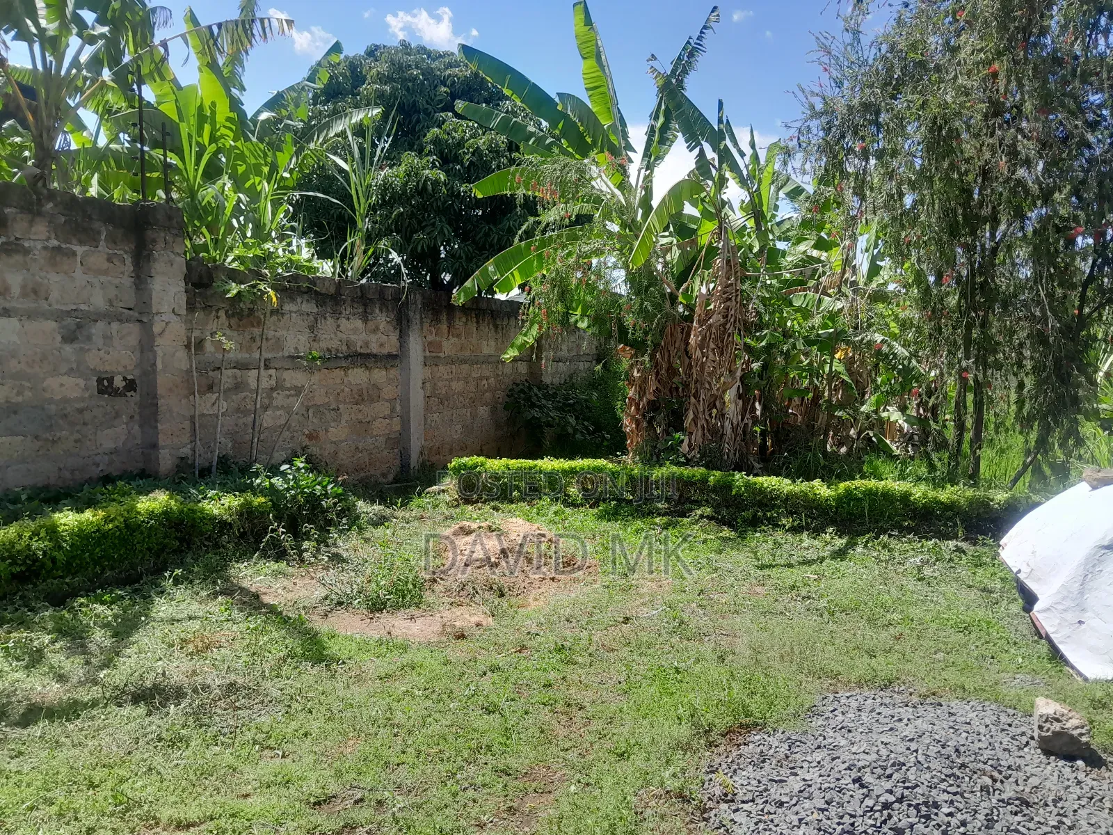 1/4 Plot Kahawa Sukari in Kahawa