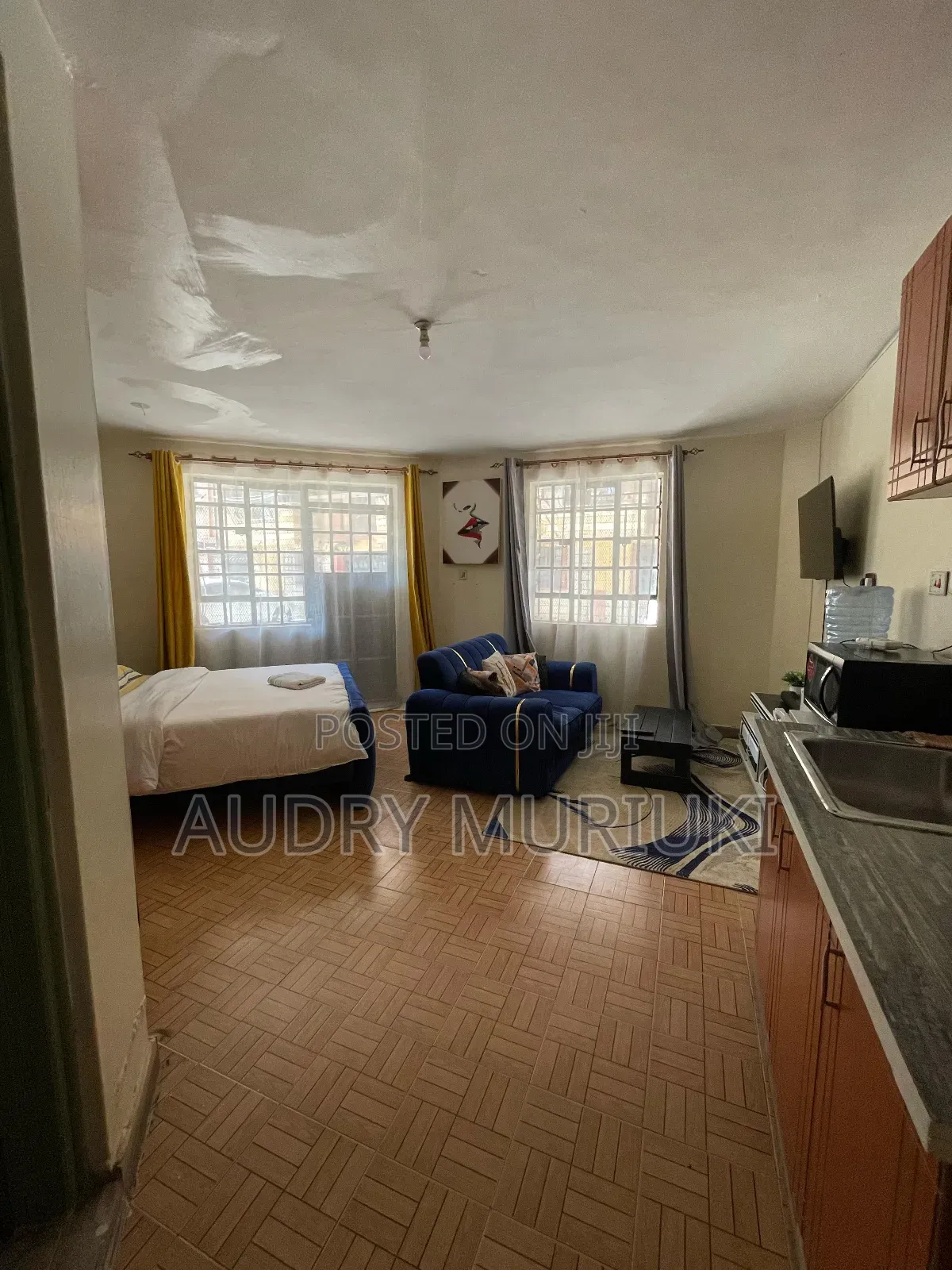 Charming Studio Airbnb TRM Drive Gate C Roysambu Thika Rd in Roysambu