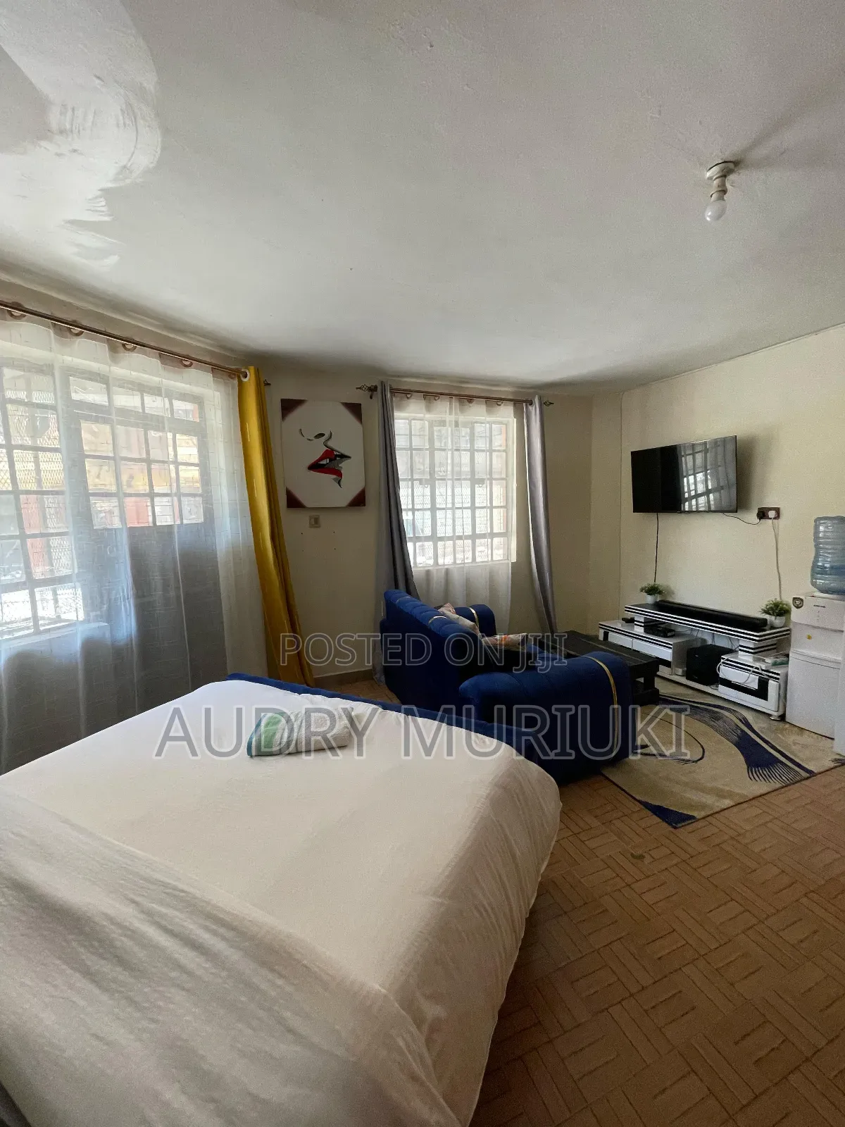 Charming Studio Airbnb TRM Drive Gate C Roysambu Thika Rd in Roysambu