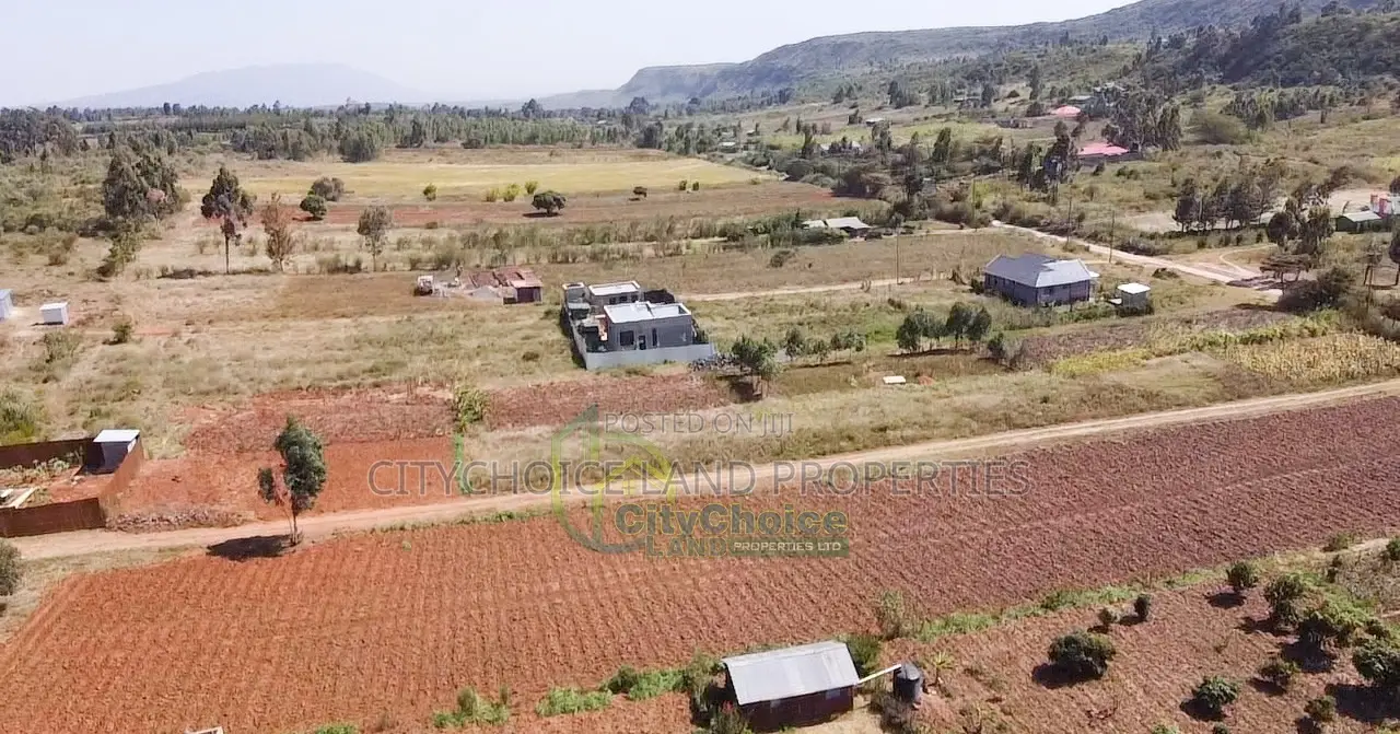 Make a Deposit Own Land in Nachu, Mbomboini. in Karai