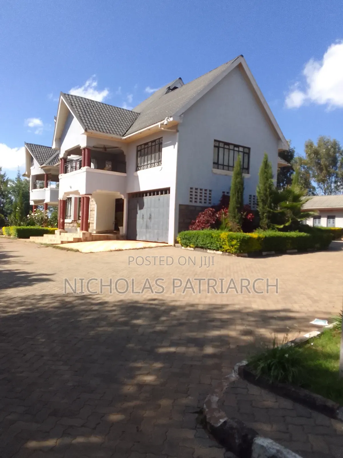 5bdrm Mansion in Kyasila, Mua Hills for sale in Mua Hills
