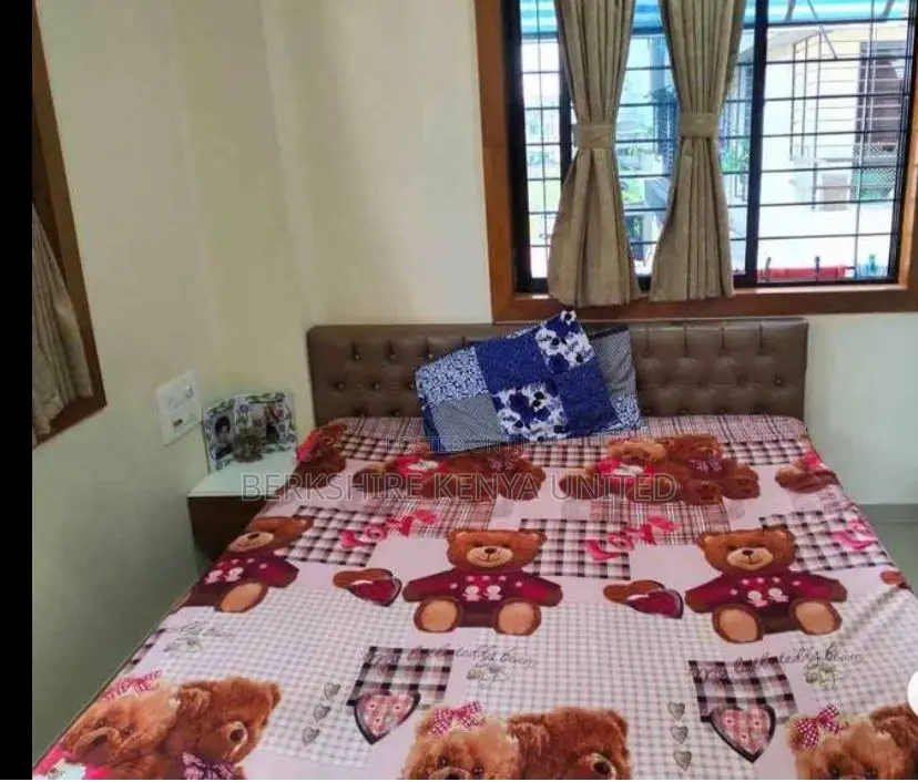 Studios Studios-Self Contained-Ensuite-Wif-Fridge-Hot Water in Nairobi Central