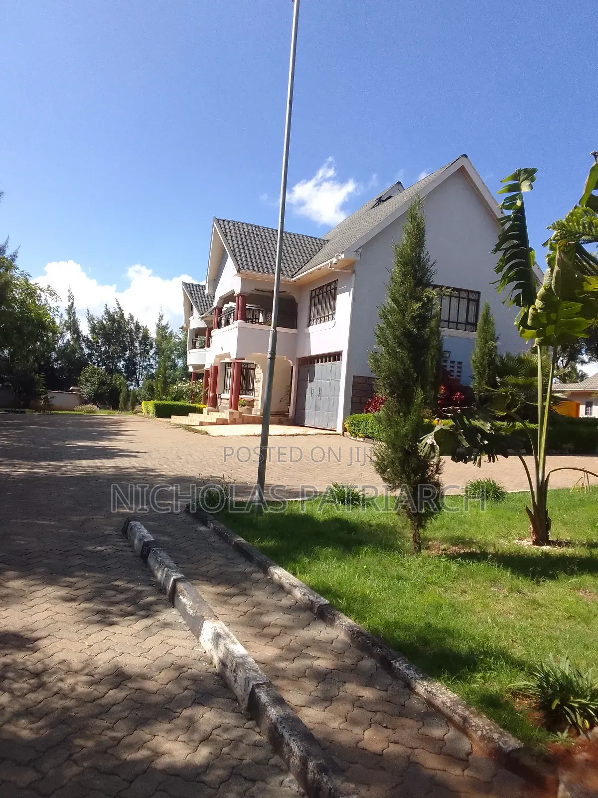 6bdrm Maisonette in Kyasila, Mua Hills for sale in Mua Hills