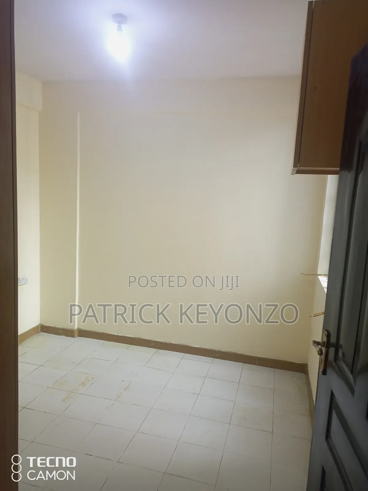 3bdrm Apartment in Desai Apartments, Ngara for sale in Ngara