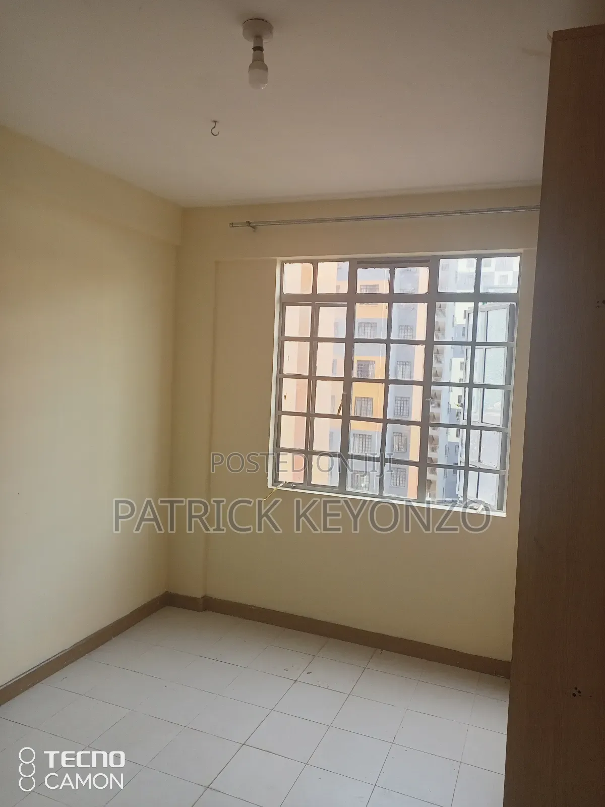 3bdrm Apartment in Desai Apartments, Ngara for sale in Ngara