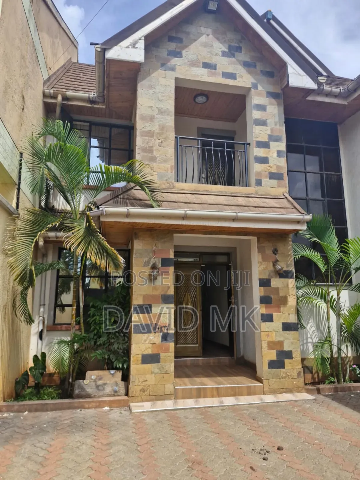 4bdrm Maisonette in Membley for rent in Membley Estate