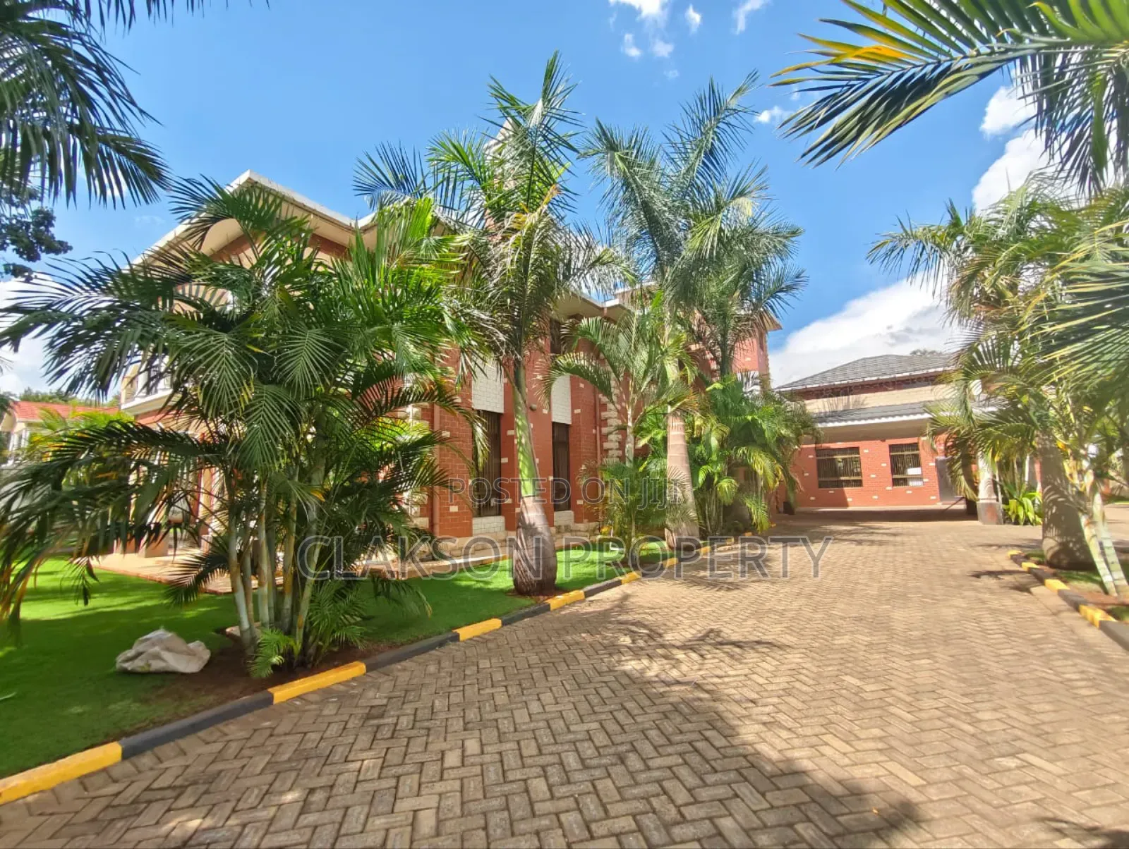 6bdrm Townhouse / Terrace in Karen for rent in Karen