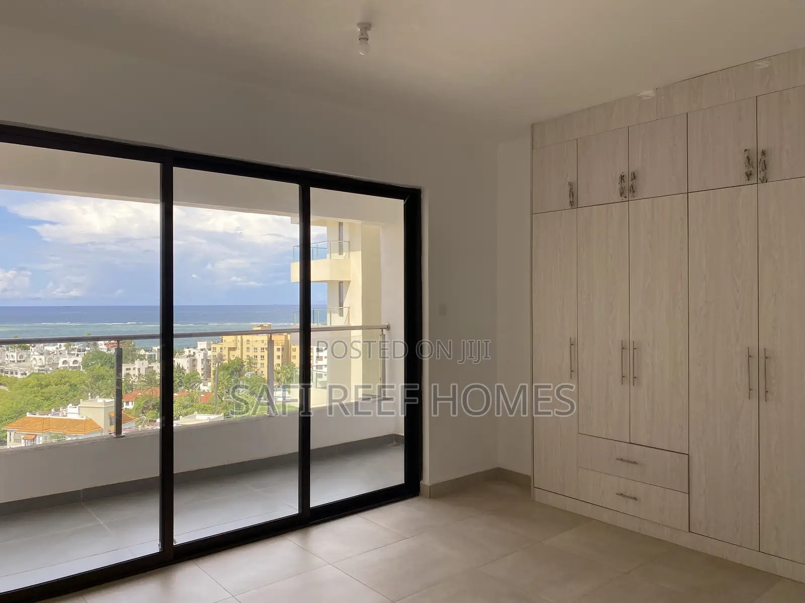 4bdrm Penthouse in Nyali for sale in Nyali