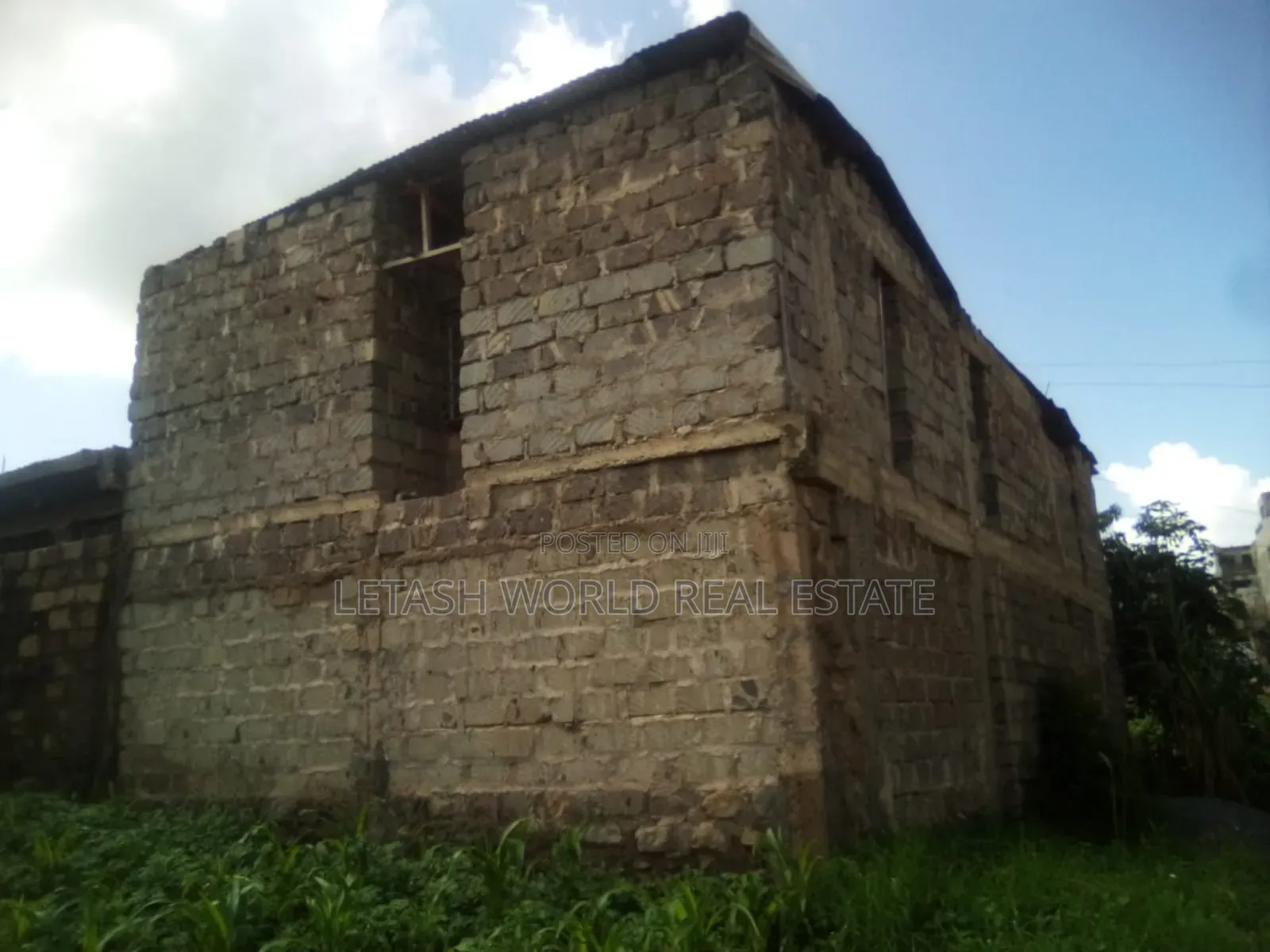 3bdrm House in Murram, Kenyatta Road / Theta for sale in Kenyatta Road / Theta 