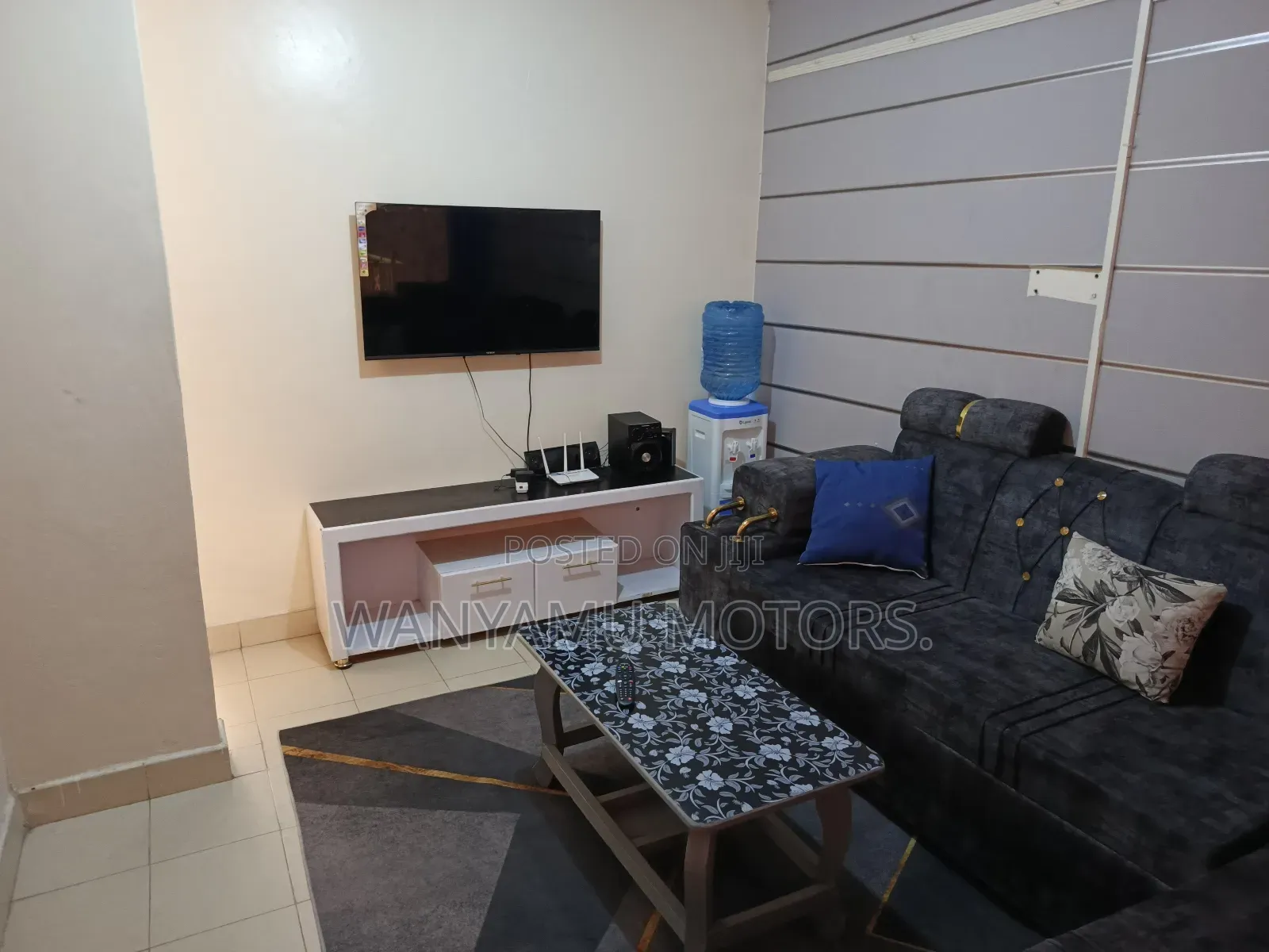 One Bedroom Air Bnb. in Roysambu