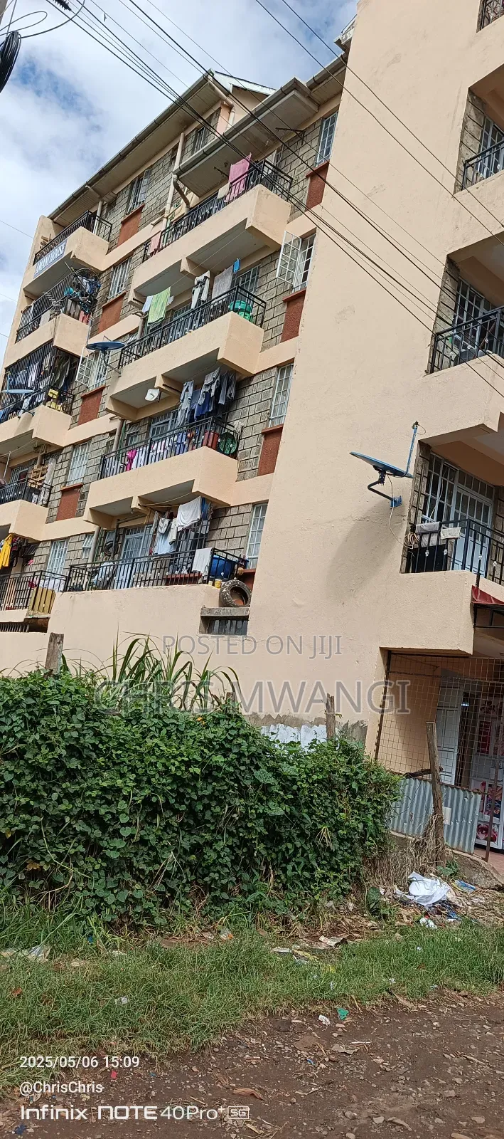 2bdrm Block of Flats in Season Street, Kasarani for sale in Kasarani
