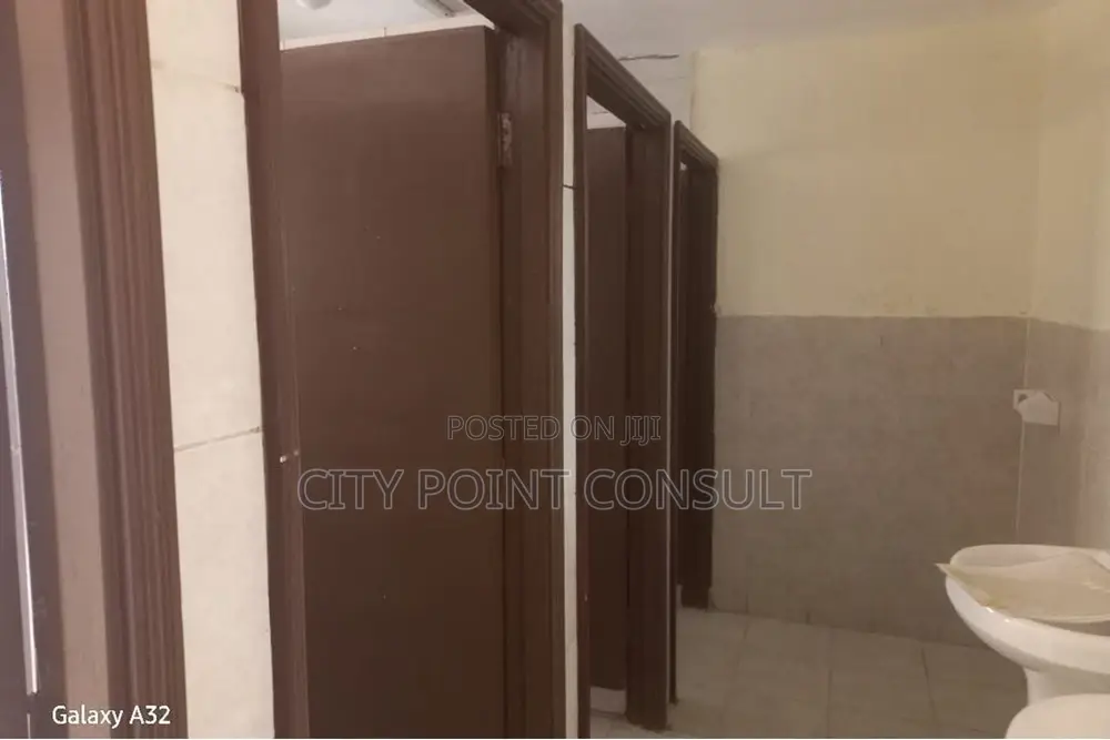 21,000sqft Warehouse for Rent Sale in Industrial Area (Nairobi)