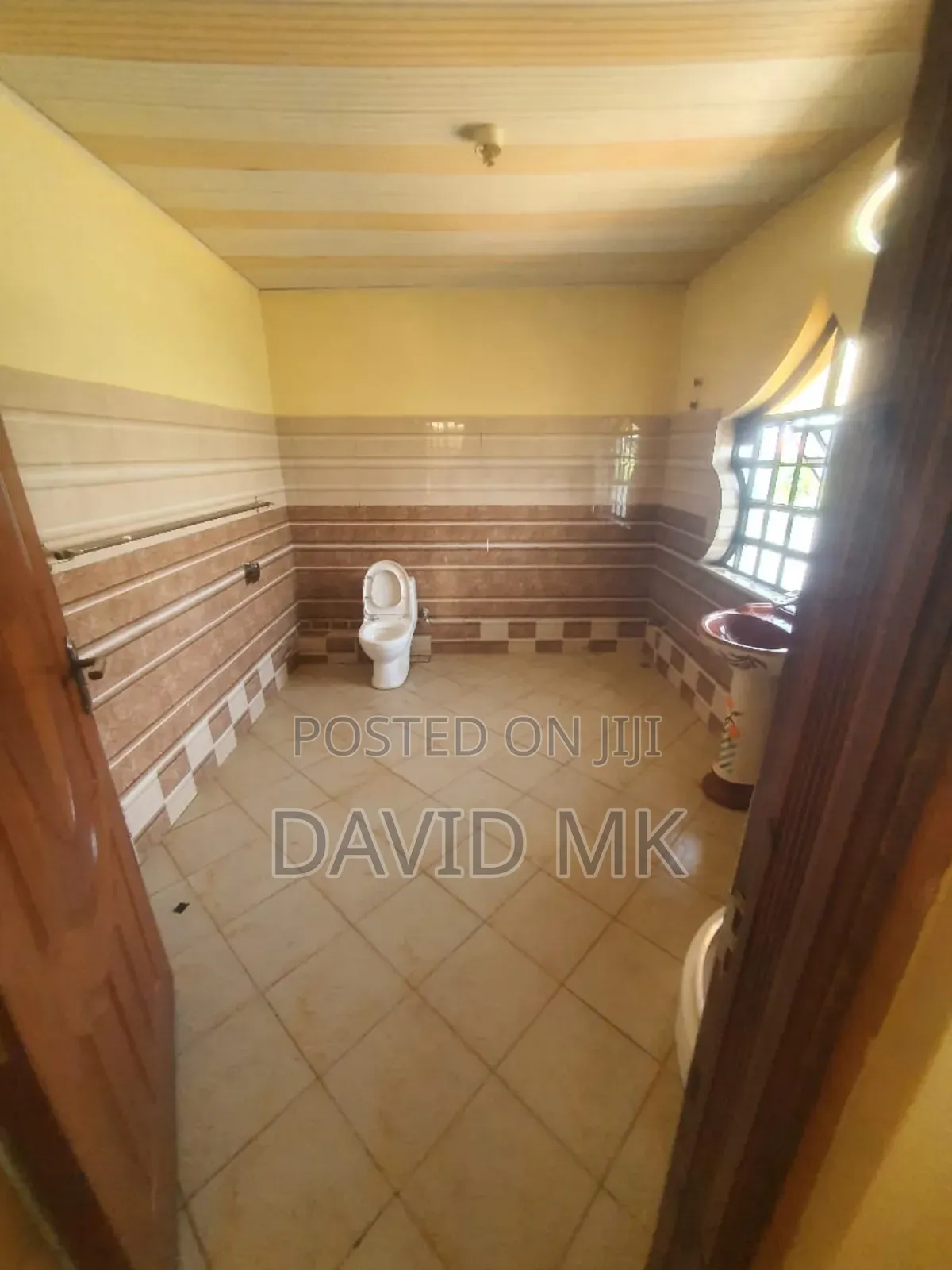 4bdrm Maisonette in Membley for rent in Membley Estate