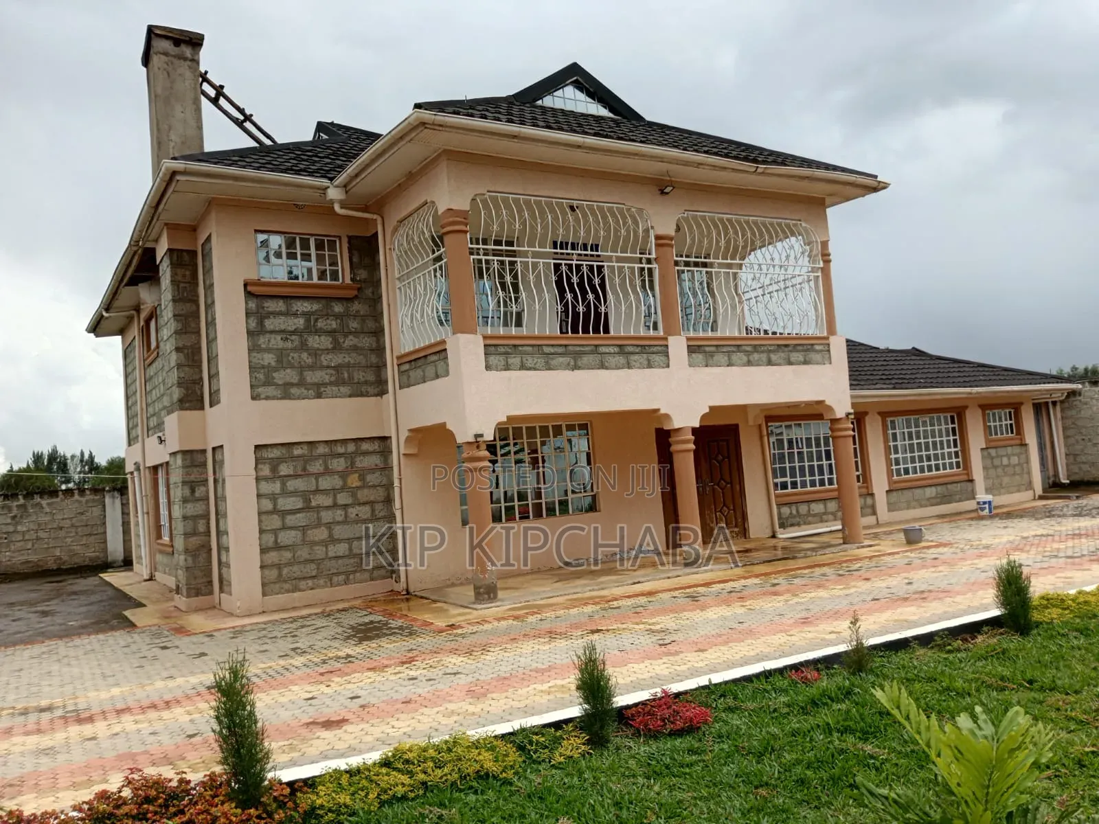 5bdrm Mansion in Racecours, Racecourse for sale in Racecourse