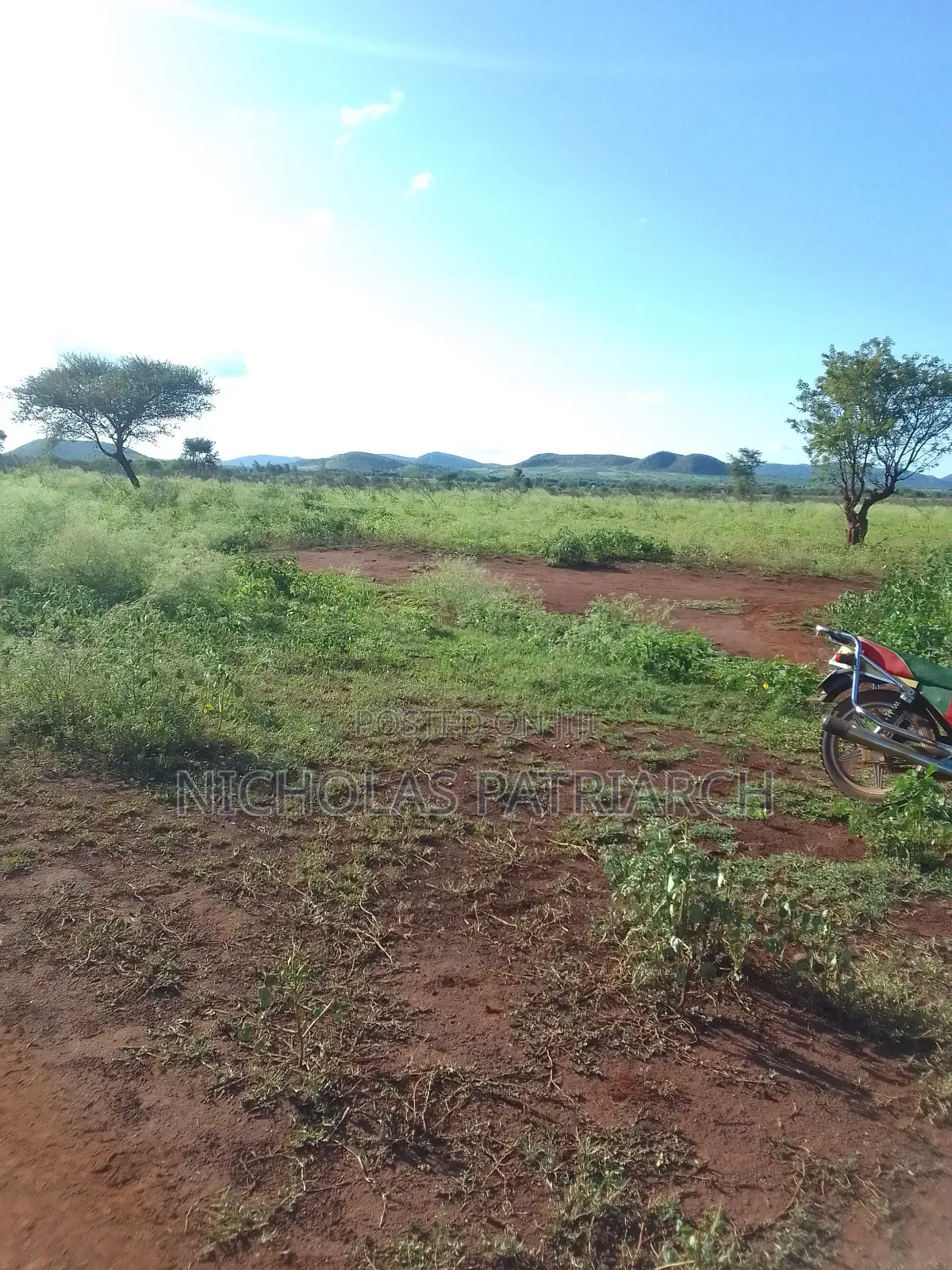 10 Acre Emali Nguu Selling at Per Acre in Emali/Mulala
