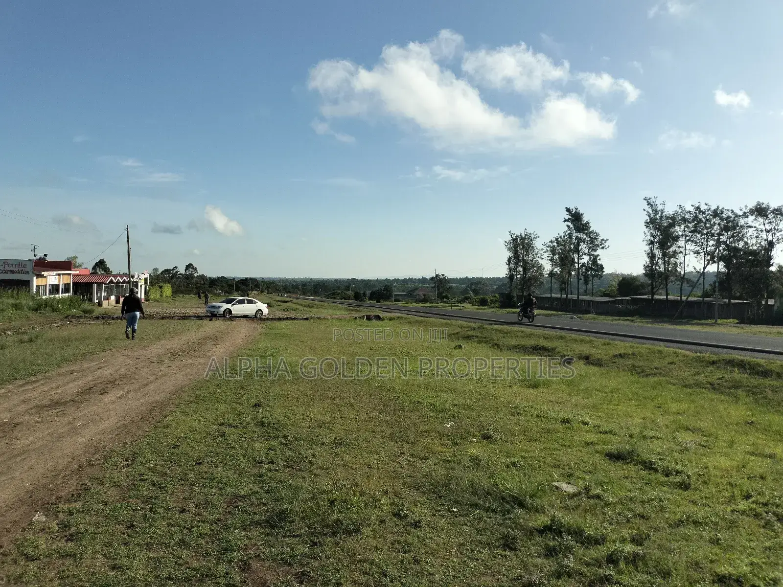Land 5 Acres , 100 Metres From Nanyuki-Nairobi Tarmac in Gakawa